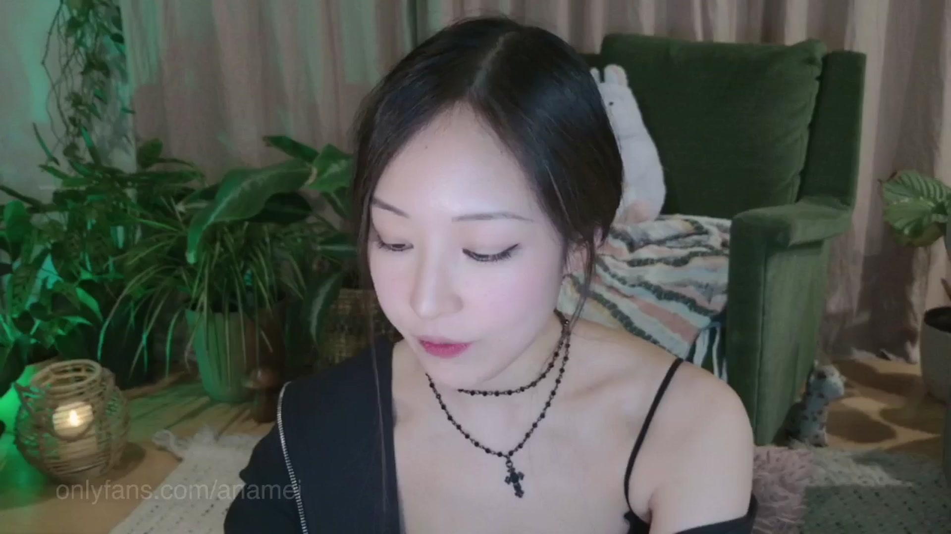 Gallery image thumbnail from AnaMei's myfreecams stream on, 01/26/2025, 05:52 image 5 of 20
