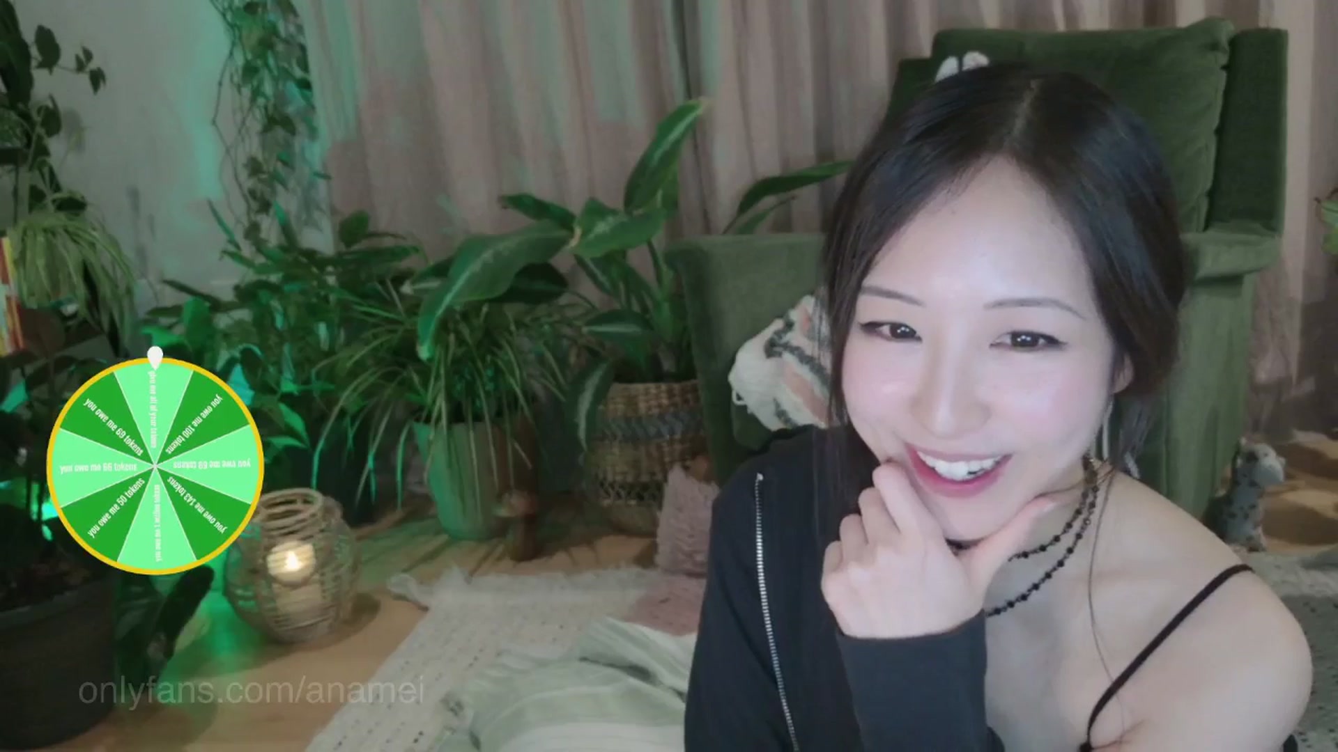 Gallery image thumbnail from AnaMei's myfreecams stream on, 01/26/2025, 05:52 image 19 of 20