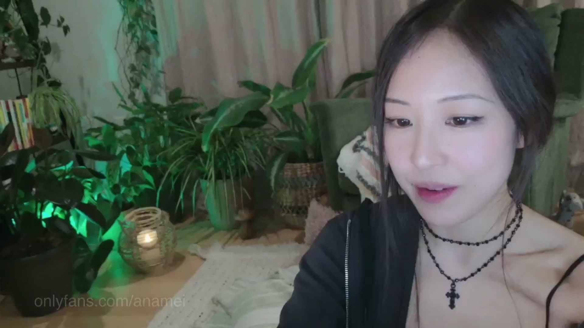Gallery image thumbnail from AnaMei's myfreecams stream on, 01/26/2025, 06:04 image 7 of 20