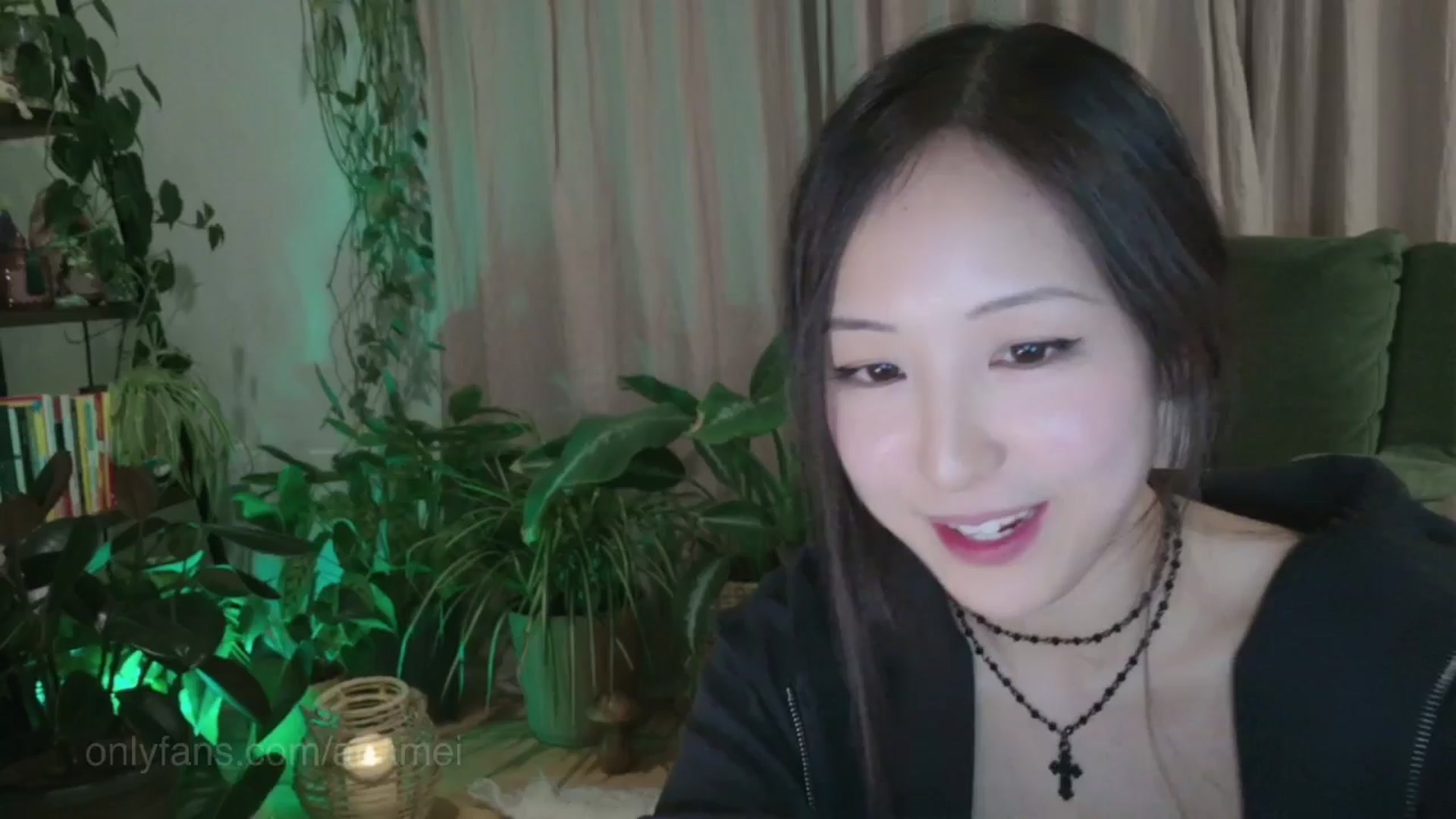 Gallery image thumbnail from AnaMei's myfreecams stream on, 01/26/2025, 06:04 image 1 of 20