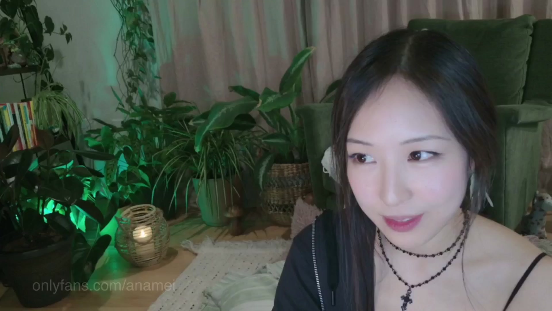 Gallery image thumbnail from AnaMei's myfreecams stream on, 01/26/2025, 06:04 image 14 of 20