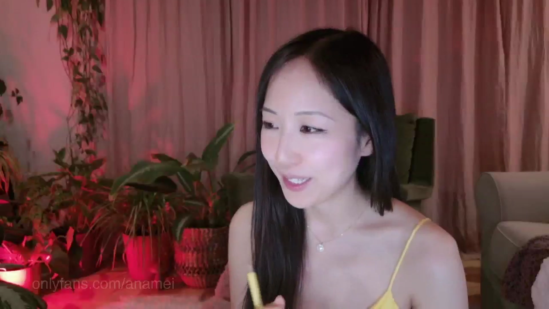 Gallery image thumbnail from AnaMei's myfreecams stream on, 01/30/2025, 04:59 image 17 of 20