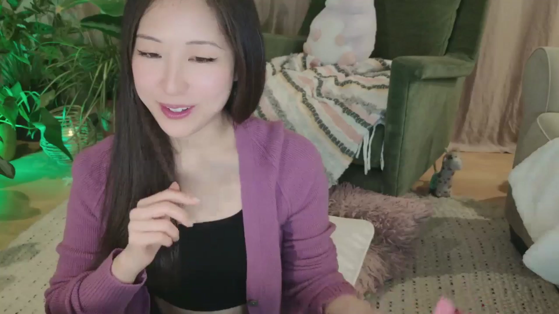 Gallery image thumbnail from AnaMei's myfreecams stream on, 02/06/2025, 04:40 image 17 of 20