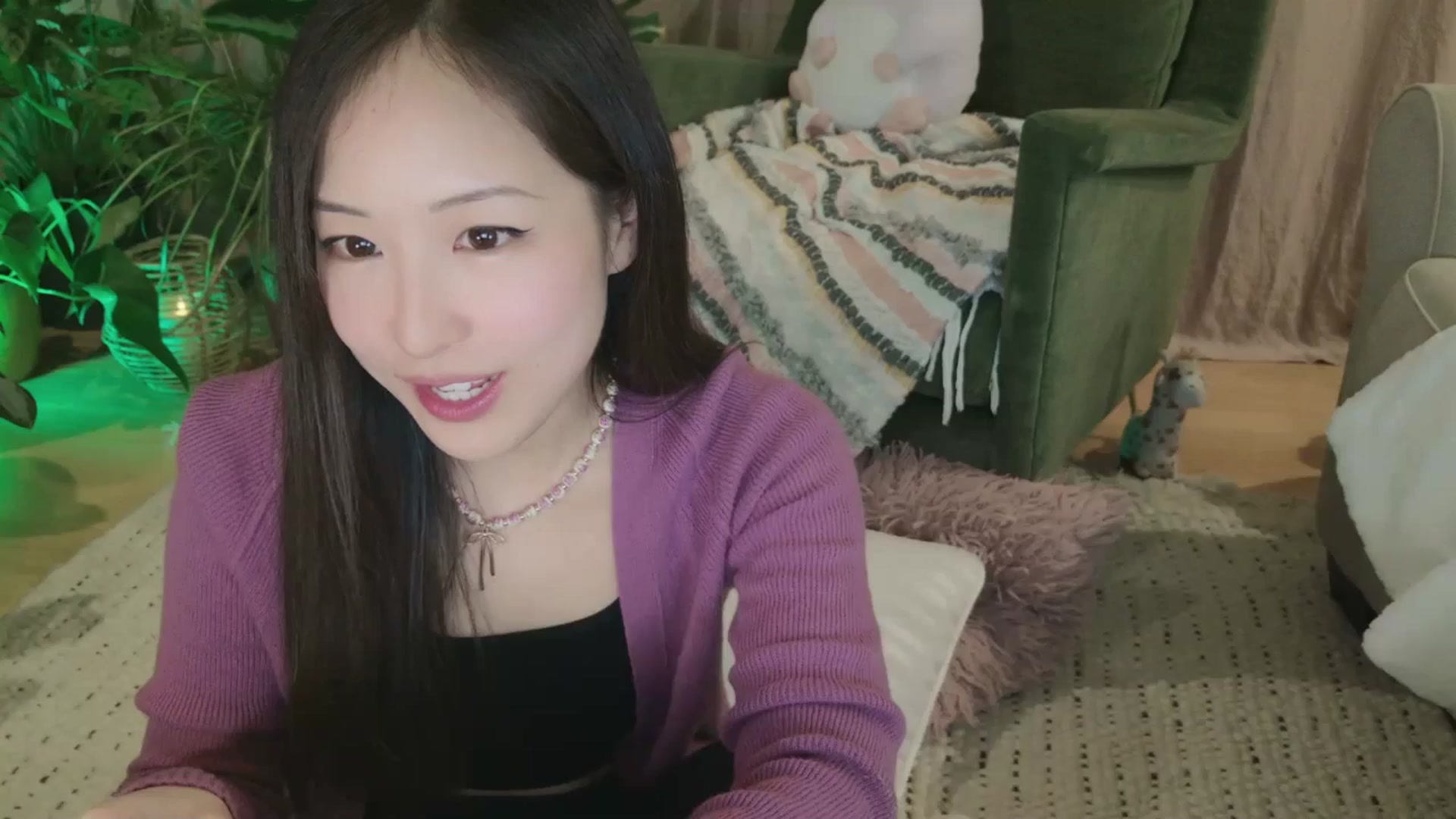 Gallery image thumbnail from AnaMei's myfreecams stream on, 02/06/2025, 04:40 image 5 of 20