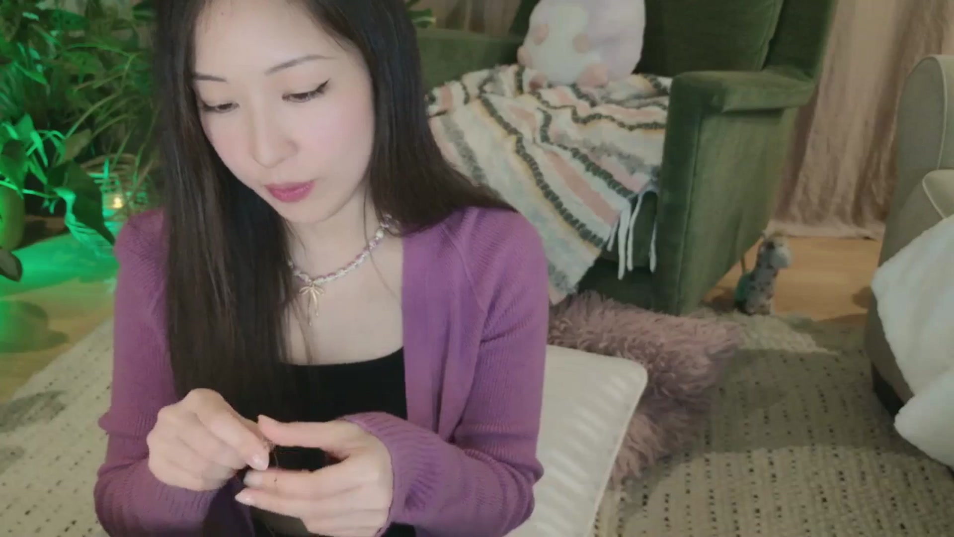 Gallery image thumbnail from AnaMei's myfreecams stream on, 02/06/2025, 04:40 image 4 of 20
