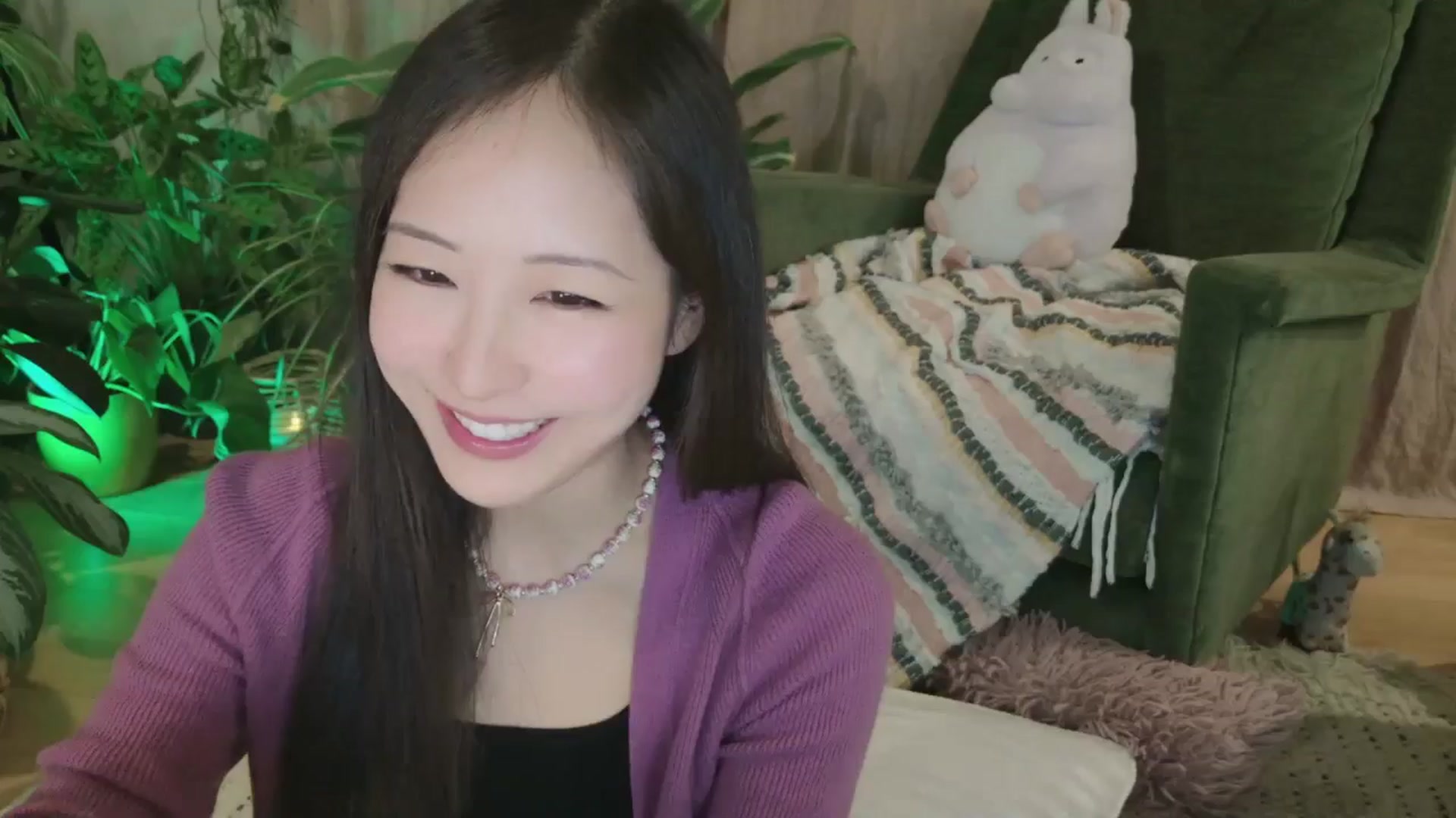 Gallery image thumbnail from AnaMei's myfreecams stream on, 02/06/2025, 04:40 image 1 of 20