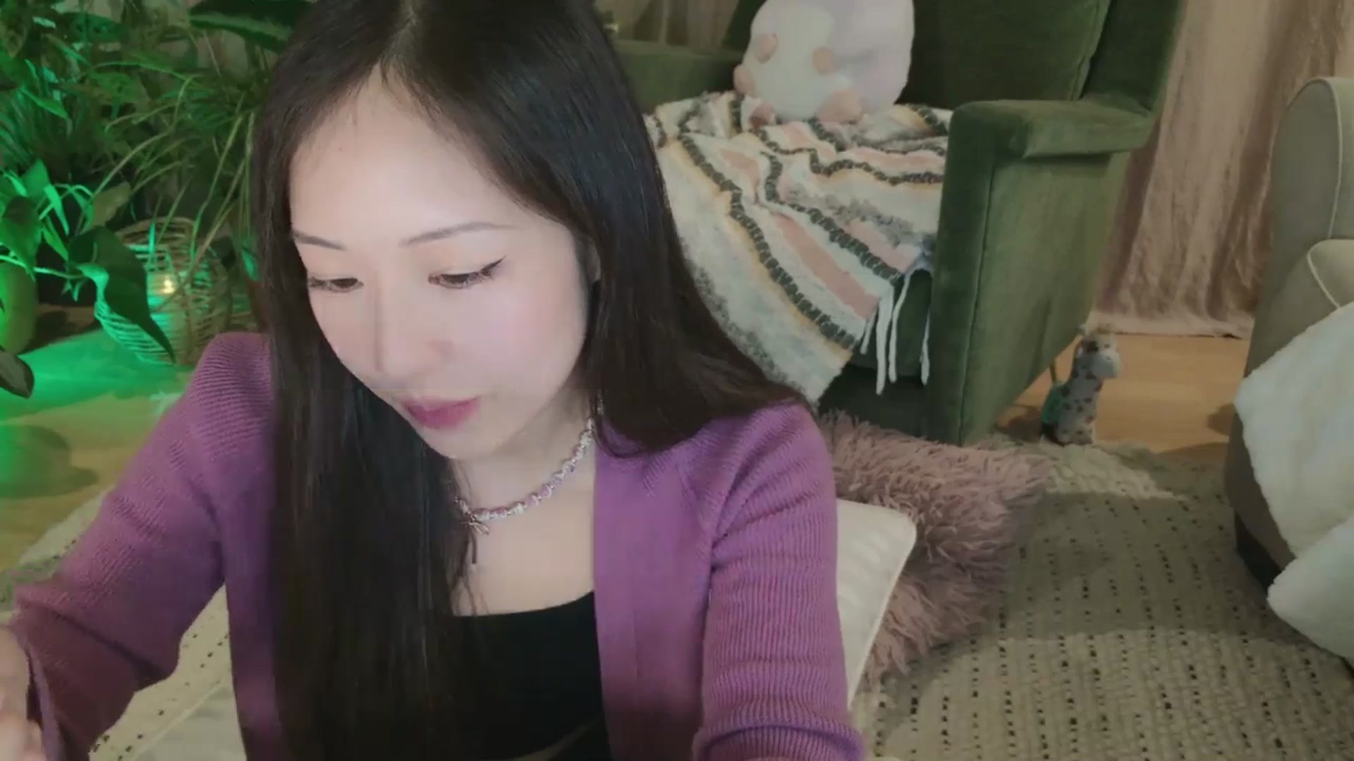 Gallery image thumbnail from AnaMei's myfreecams stream on, 02/06/2025, 04:40 image 6 of 20