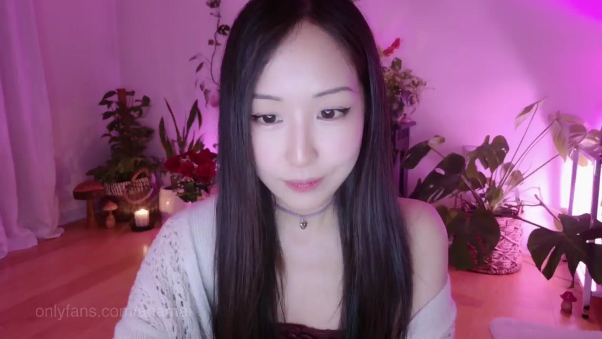 Gallery image thumbnail from AnaMei's myfreecams stream on, 02/15/2025, 05:02 image 4 of 20