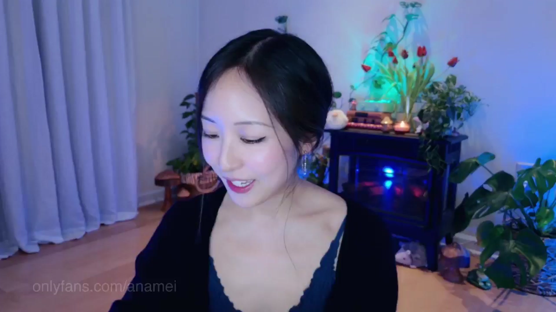 Gallery image thumbnail from AnaMei's myfreecams stream on, 02/16/2025, 04:45 image 6 of 20