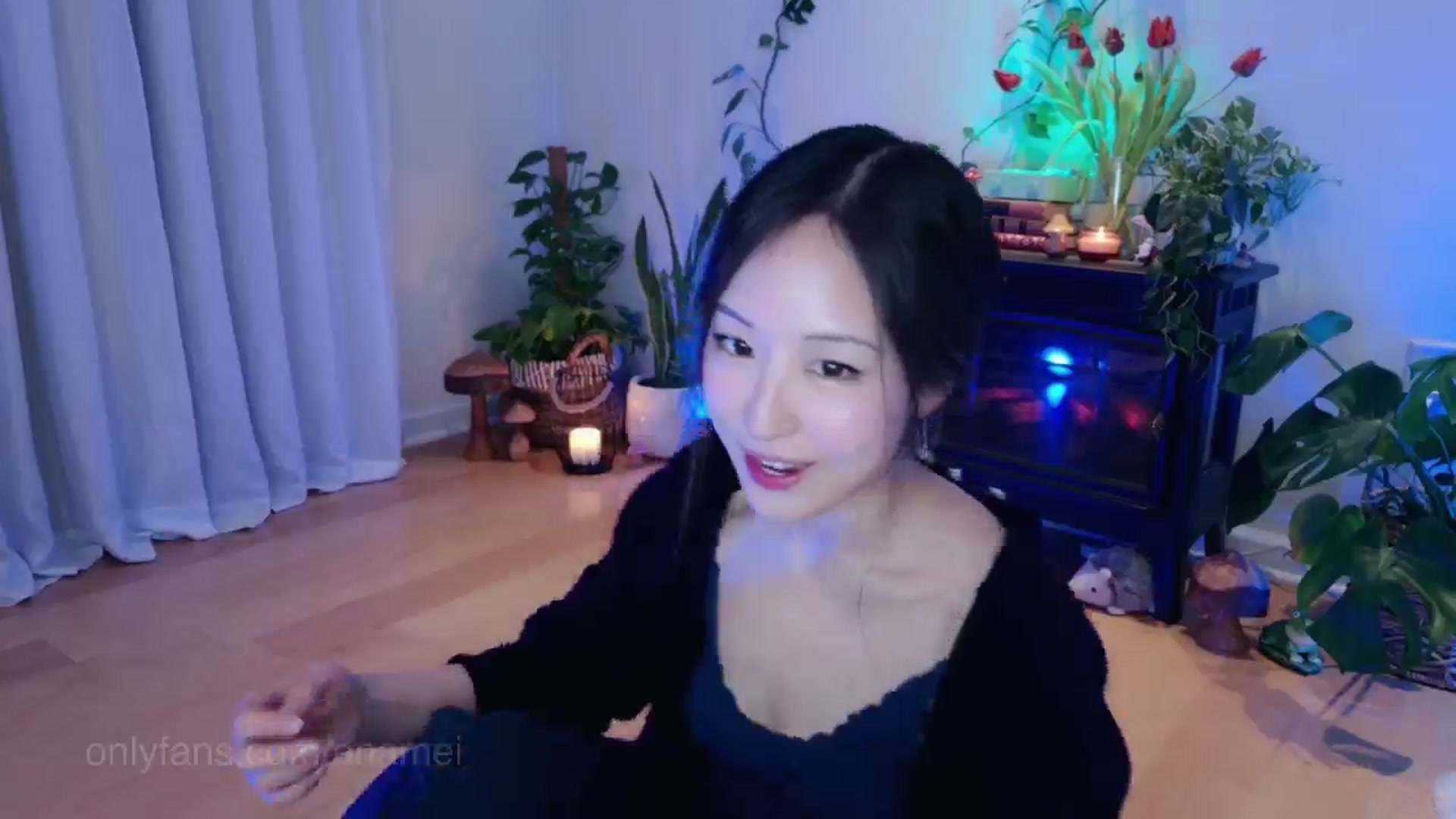 Gallery image thumbnail from AnaMei's myfreecams stream on, 02/16/2025, 04:45 image 16 of 20