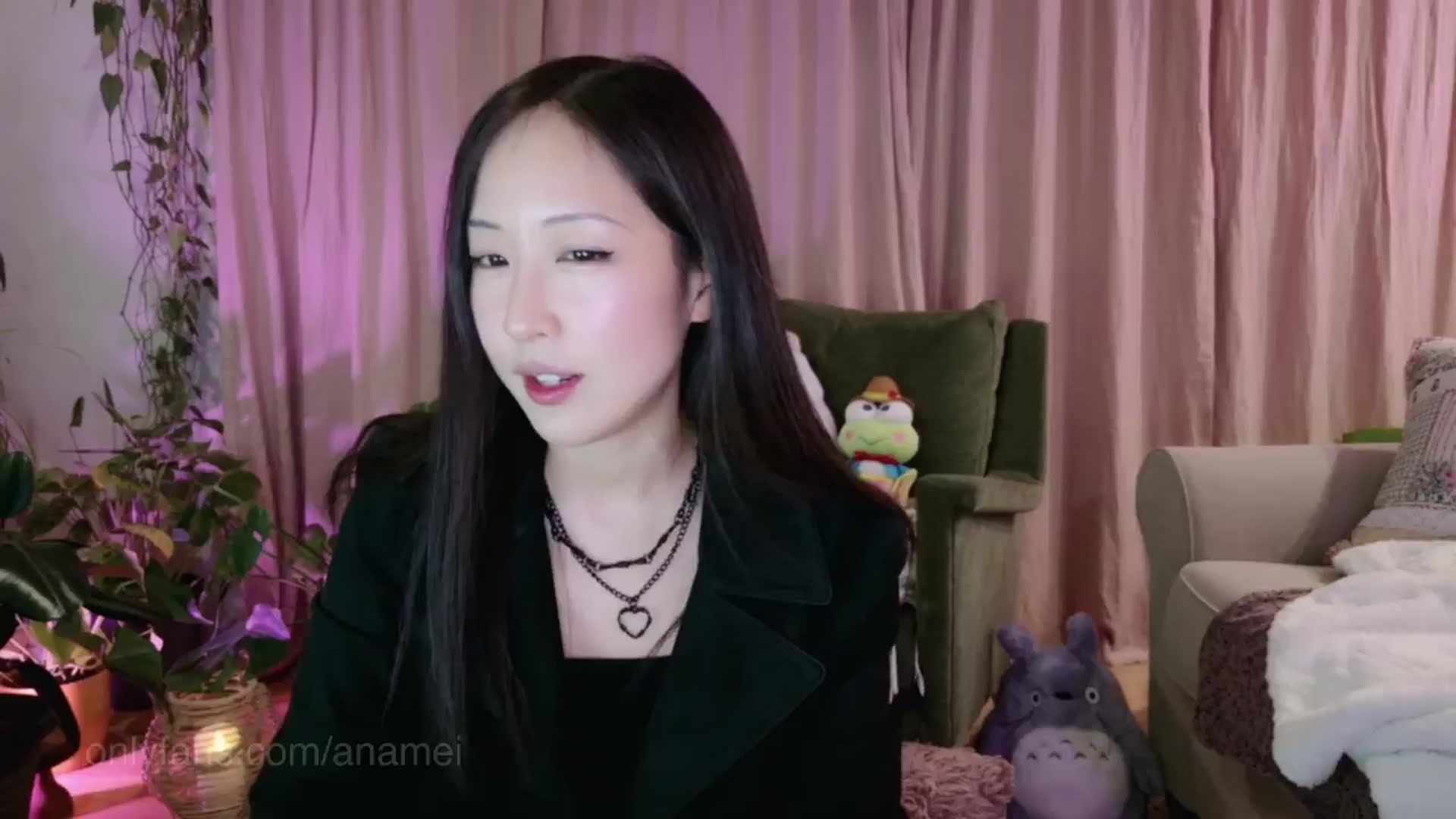 Gallery image thumbnail from AnaMei's myfreecams stream on, 03/03/2025, 05:48 image 4 of 20