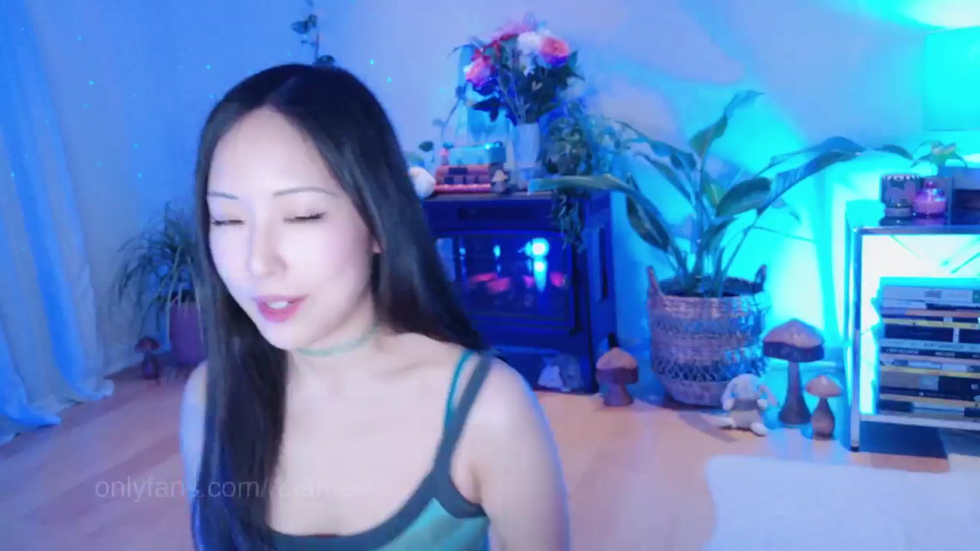 Gallery image thumbnail from AnaMei's myfreecams stream on, 03/08/2025, 06:59 image 19 of 20