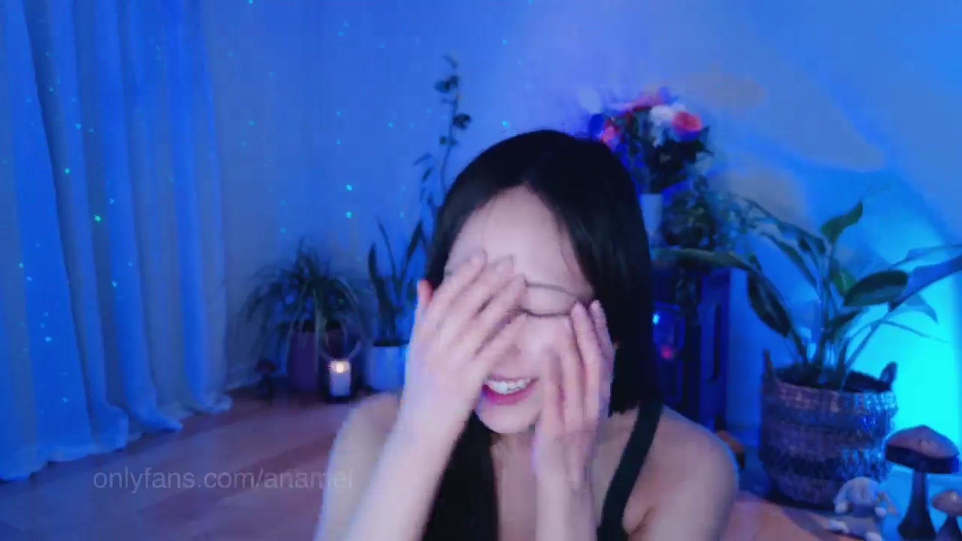 Gallery image thumbnail from AnaMei's myfreecams stream on, 03/08/2025, 06:59 image 16 of 20