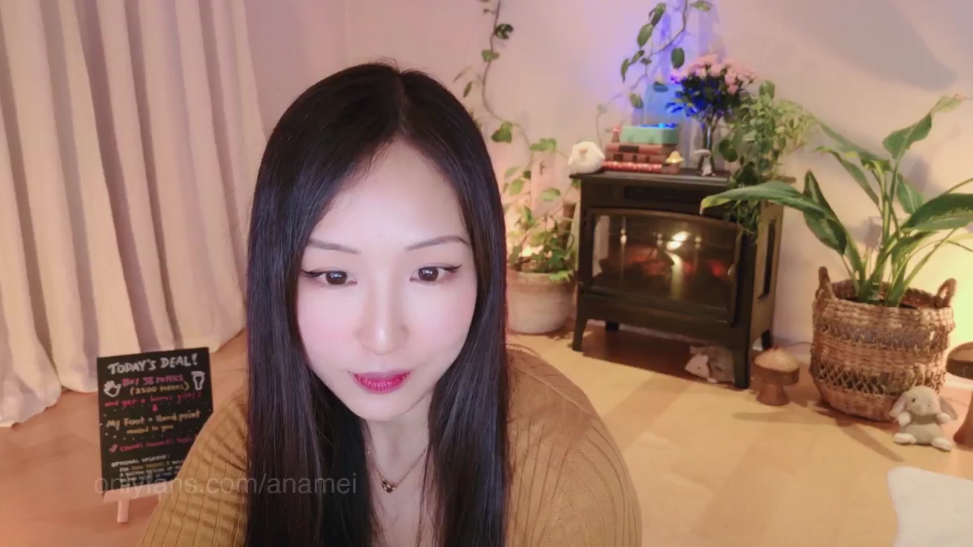 Gallery image thumbnail from AnaMei's myfreecams stream on, 03/16/2025, 06:29 image 9 of 20