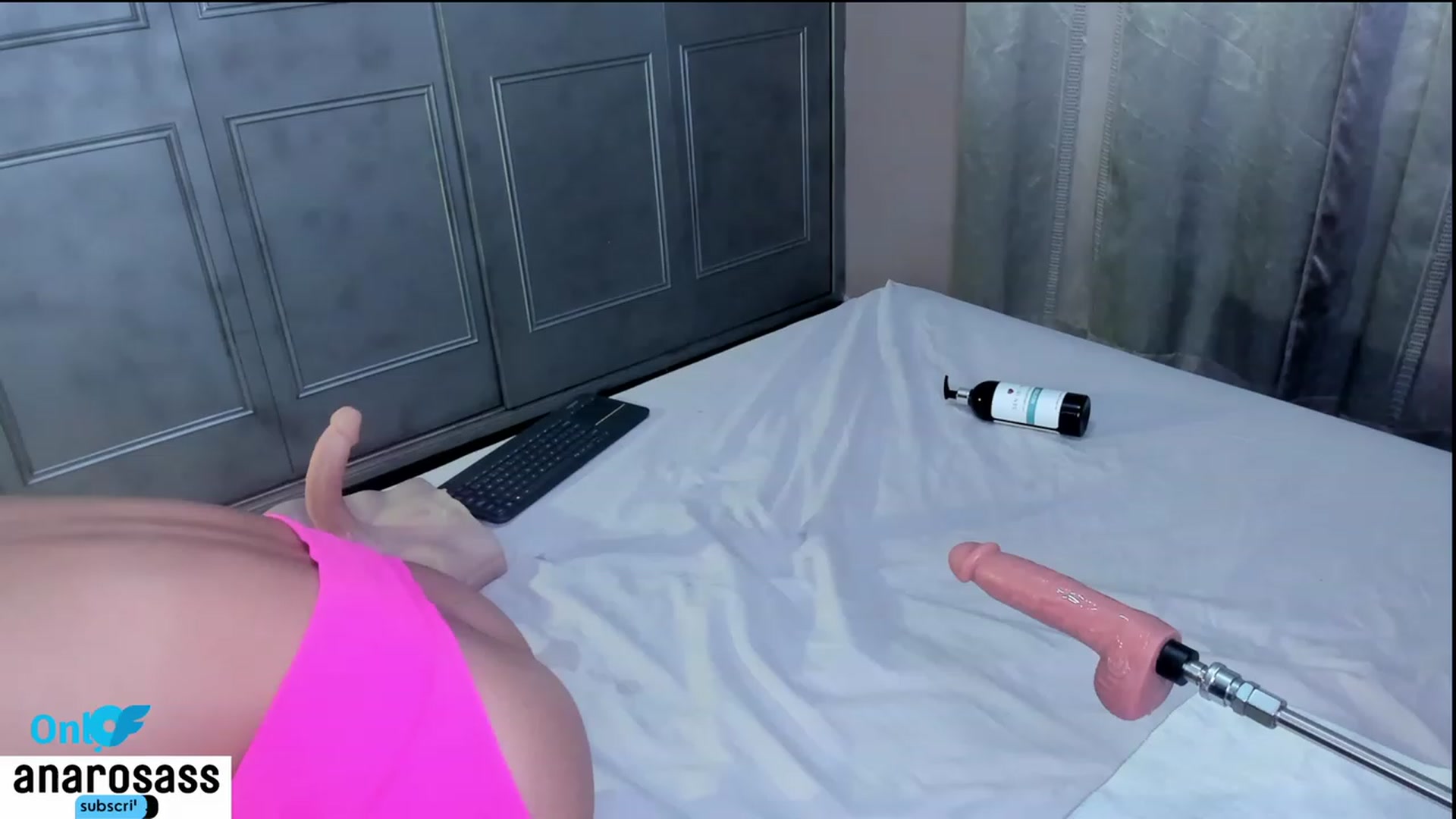 Gallery image thumbnail from AnaRosas's myfreecams stream on, 11/08/2023, 17:44 image 5 of 20