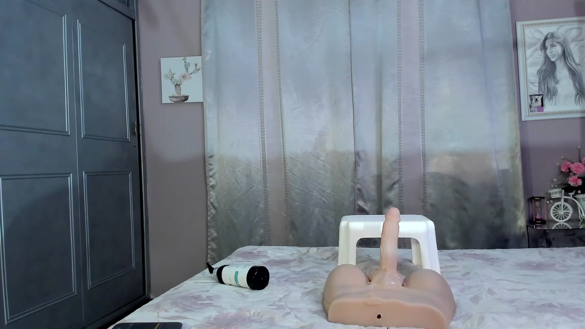 Gallery image thumbnail from AnaRosas's myfreecams stream on, 12/11/2023, 17:16 image 3 of 20