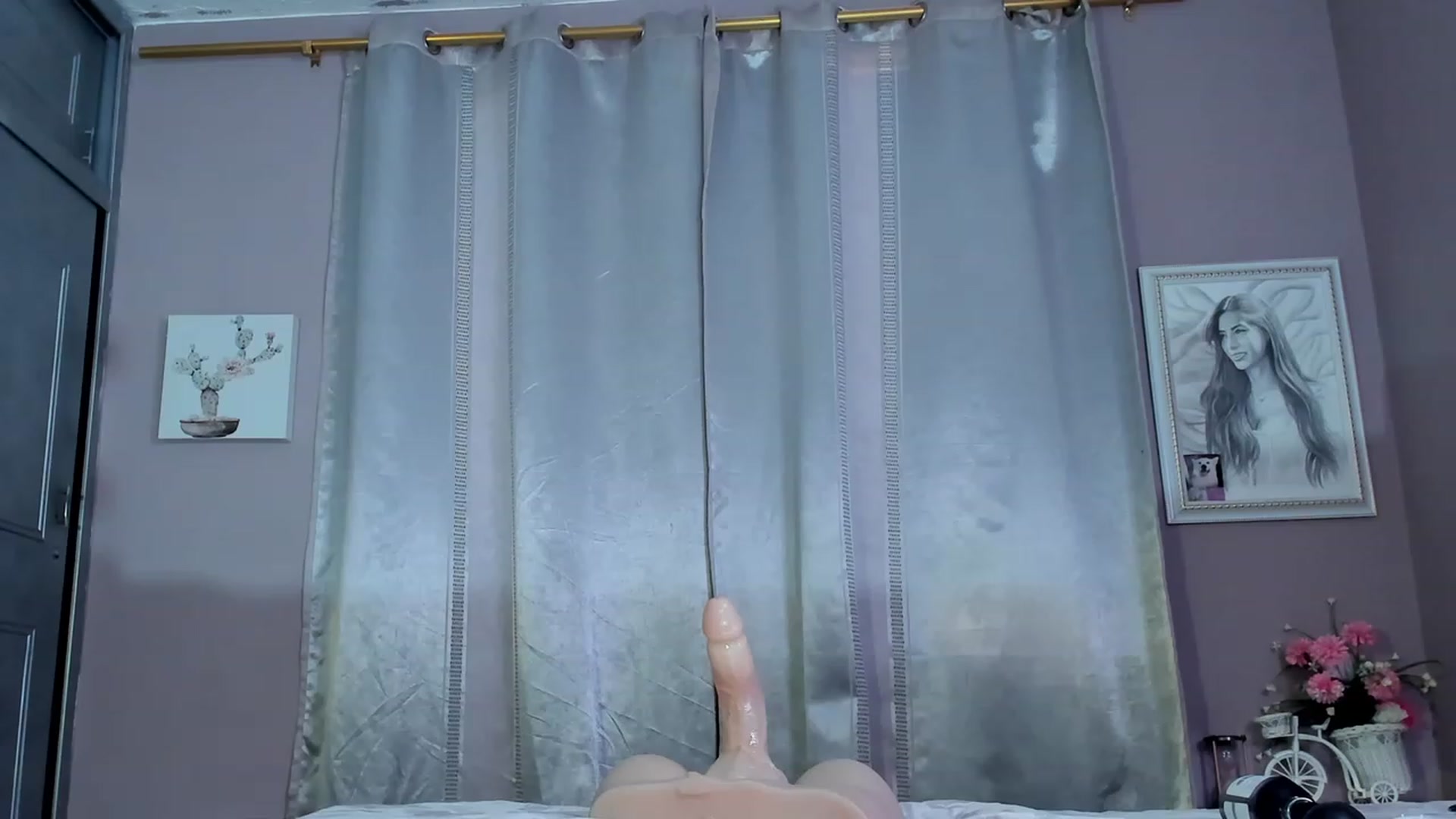 Gallery image thumbnail from AnaRosas's myfreecams stream on, 12/12/2023, 17:22 image 9 of 20