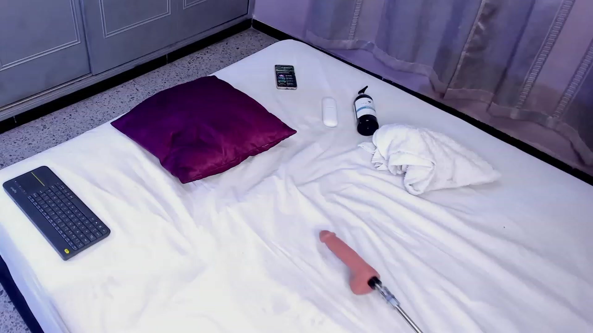 Gallery image thumbnail from AnaRosas's myfreecams stream on, 01/13/2024, 15:57 image 10 of 20
