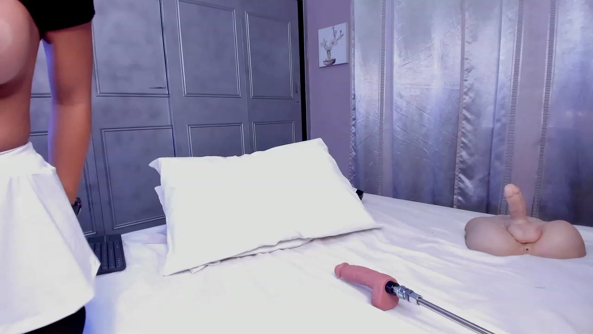 Gallery image thumbnail from AnaRosas's myfreecams stream on, 01/16/2024, 21:12 image 5 of 20