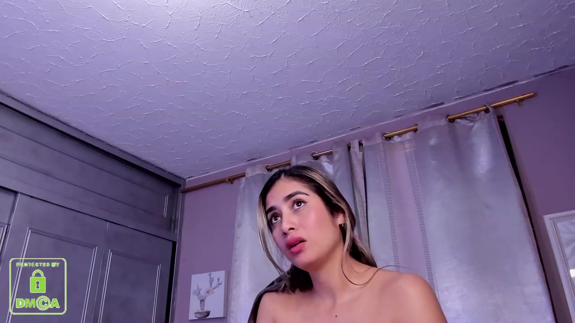 Gallery image thumbnail from AnaRosas's myfreecams stream on, 03/12/2024, 21:09 image 17 of 20