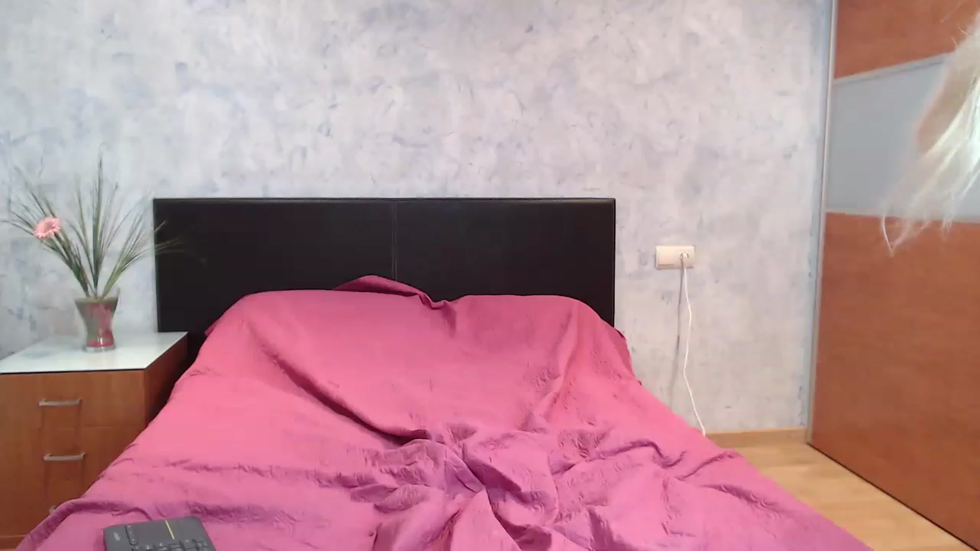 Gallery image thumbnail from AnaSpicy's myfreecams stream on, 11/29/2022, 10:27 image 12 of 20