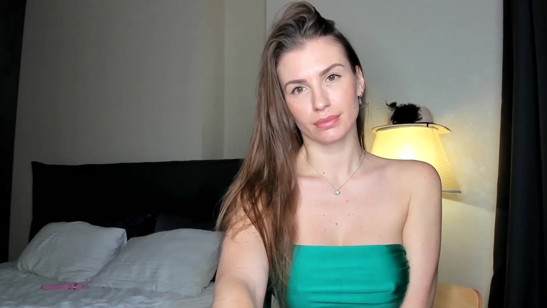 Gallery image thumbnail from AnaStyx's myfreecams stream on, 01/06/2024, 14:32 image 6 of 20