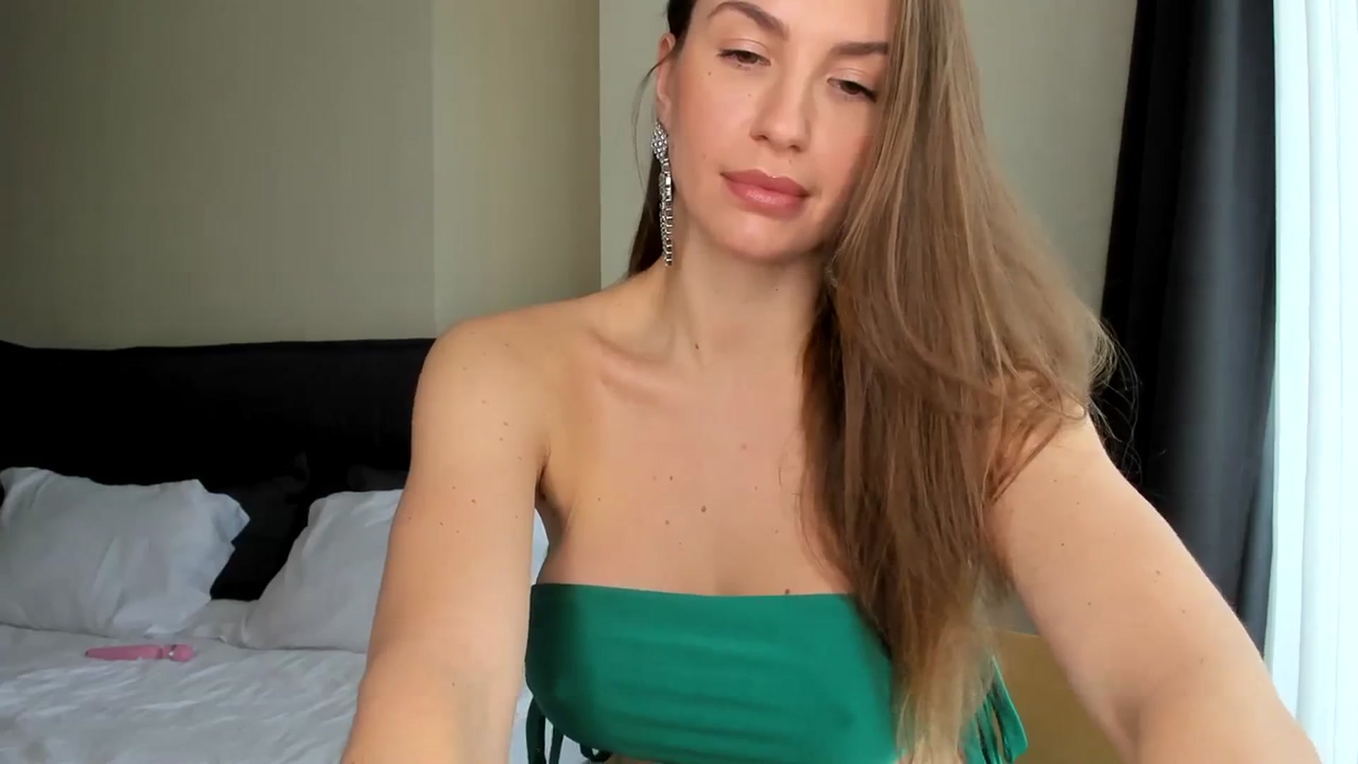 Gallery image thumbnail from AnaStyx's myfreecams stream on, 01/11/2024, 09:28 image 13 of 20