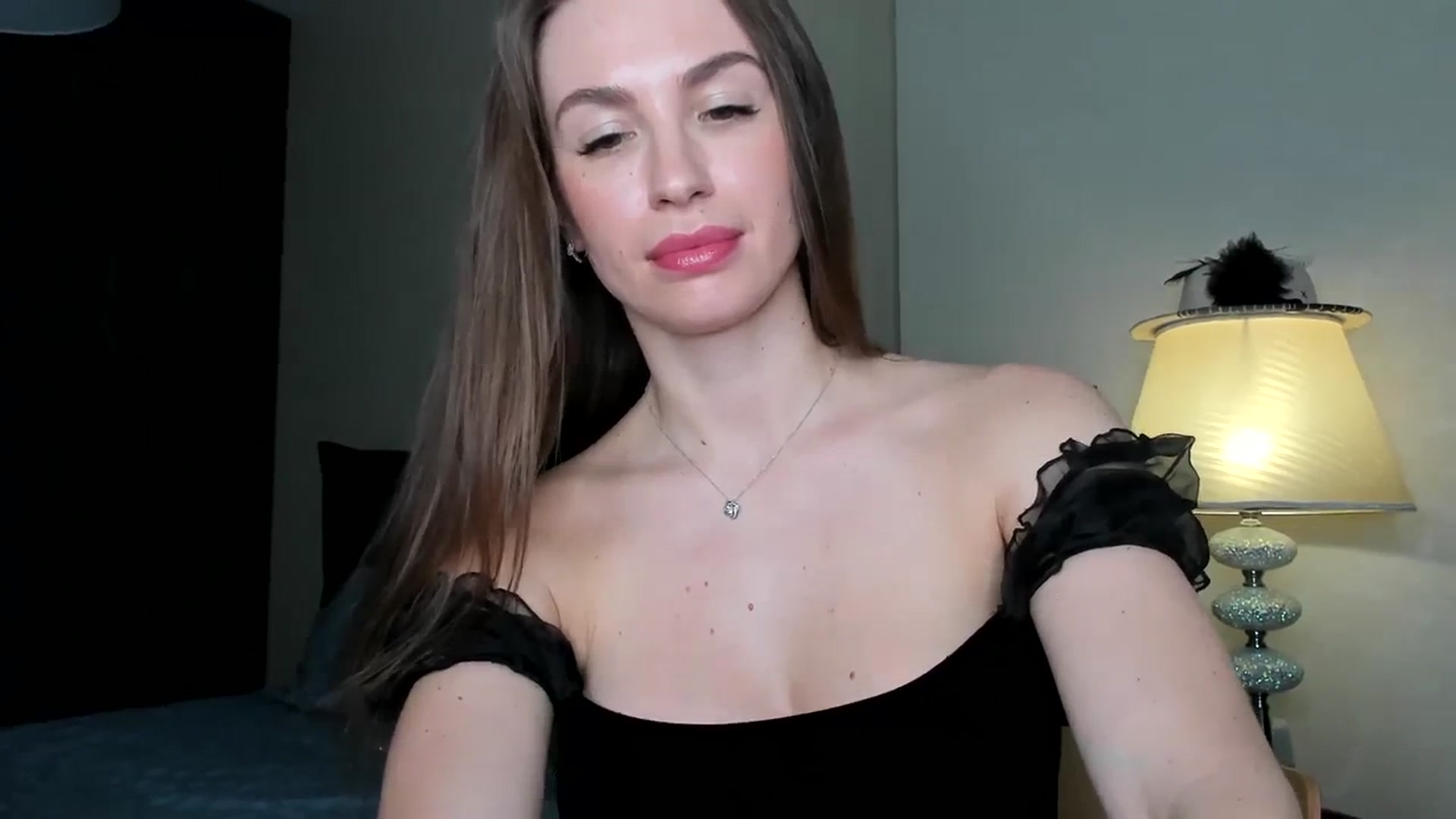 Gallery image thumbnail from AnaStyx's myfreecams stream on, 03/07/2024, 13:40 image 9 of 20