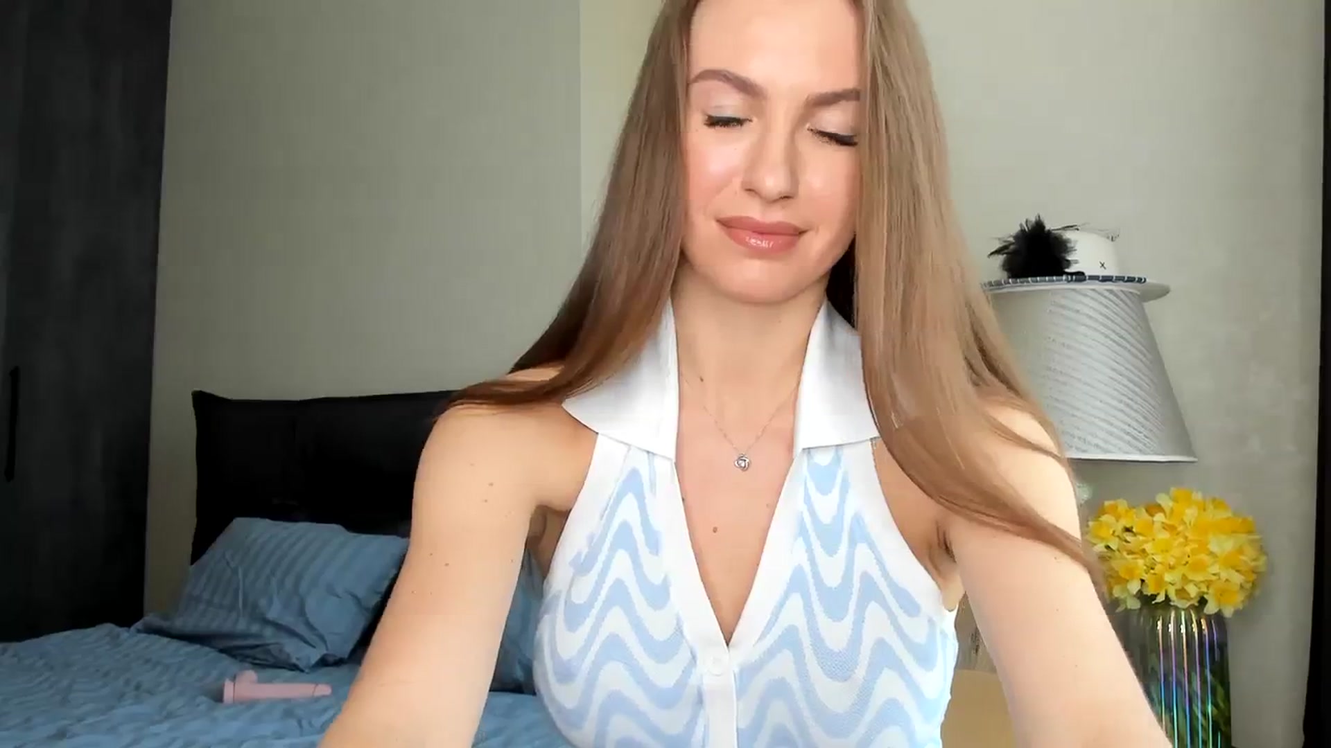 Gallery image thumbnail from AnaStyx's myfreecams stream on, 03/10/2024, 09:31 image 3 of 20