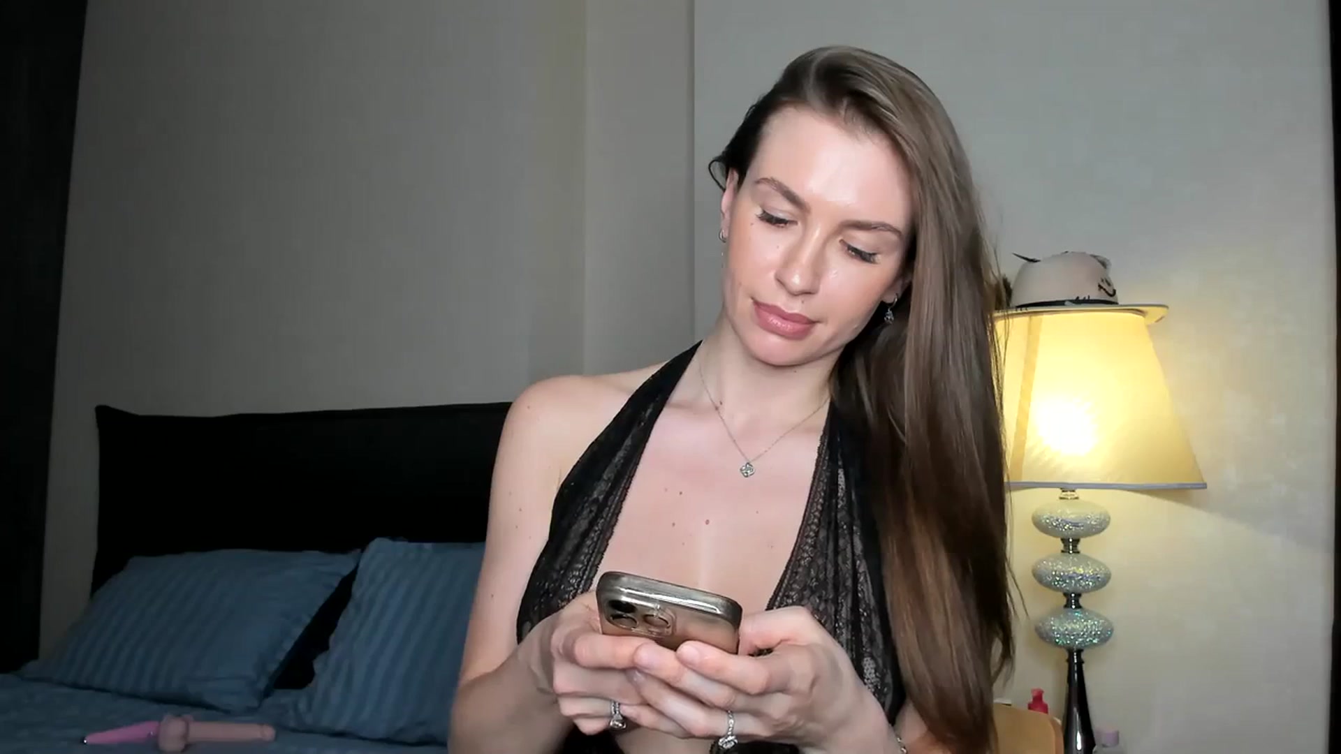 Gallery image thumbnail from AnaStyx's myfreecams stream on, 04/02/2024, 17:08 image 17 of 20