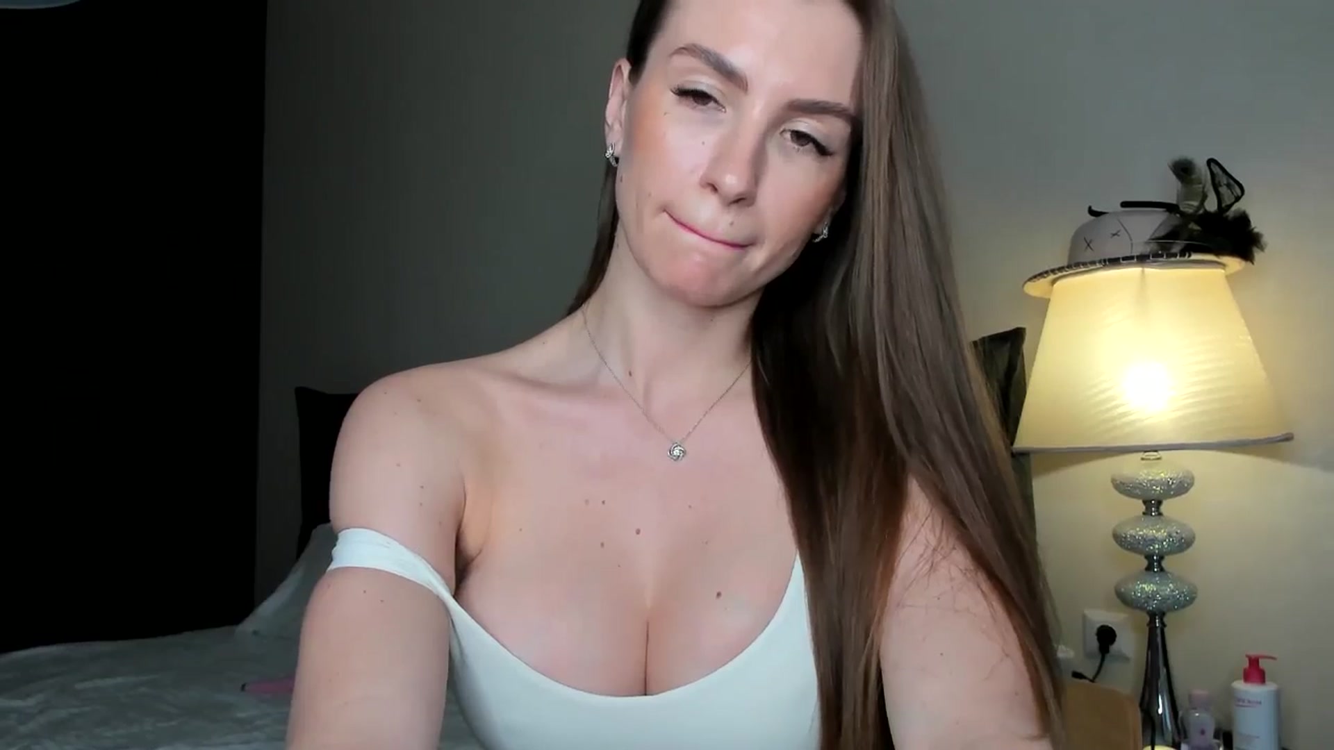 Gallery image thumbnail from AnaStyx's myfreecams stream on, 05/03/2024, 15:43 image 2 of 20