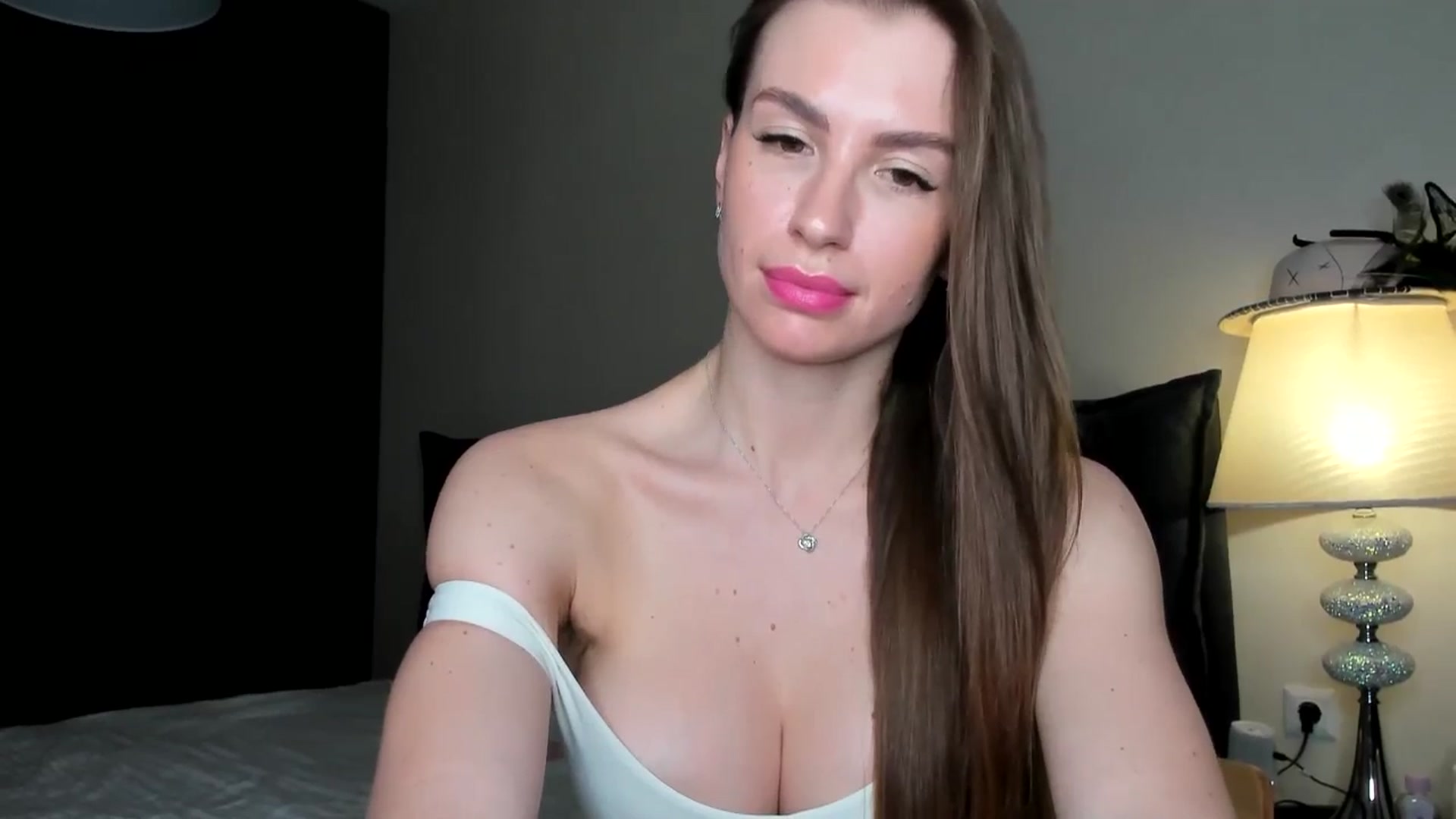 Gallery image thumbnail from AnaStyx's myfreecams stream on, 05/03/2024, 17:44 image 15 of 20