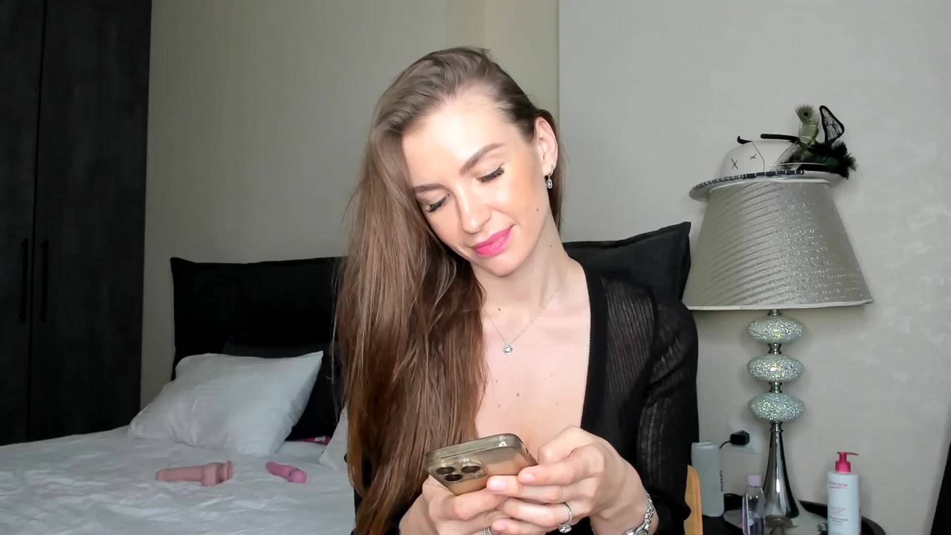 Gallery image thumbnail from AnaStyx's myfreecams stream on, 05/04/2024, 15:51 image 12 of 20