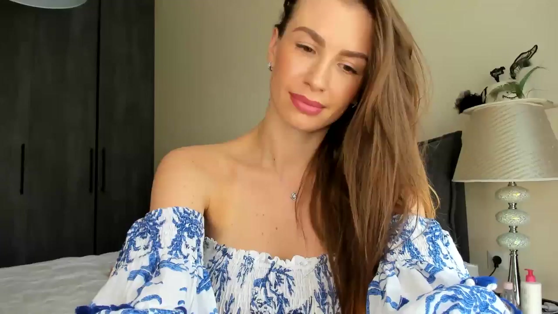 Gallery image thumbnail from AnaStyx's myfreecams stream on, 06/24/2024, 11:09 image 18 of 20