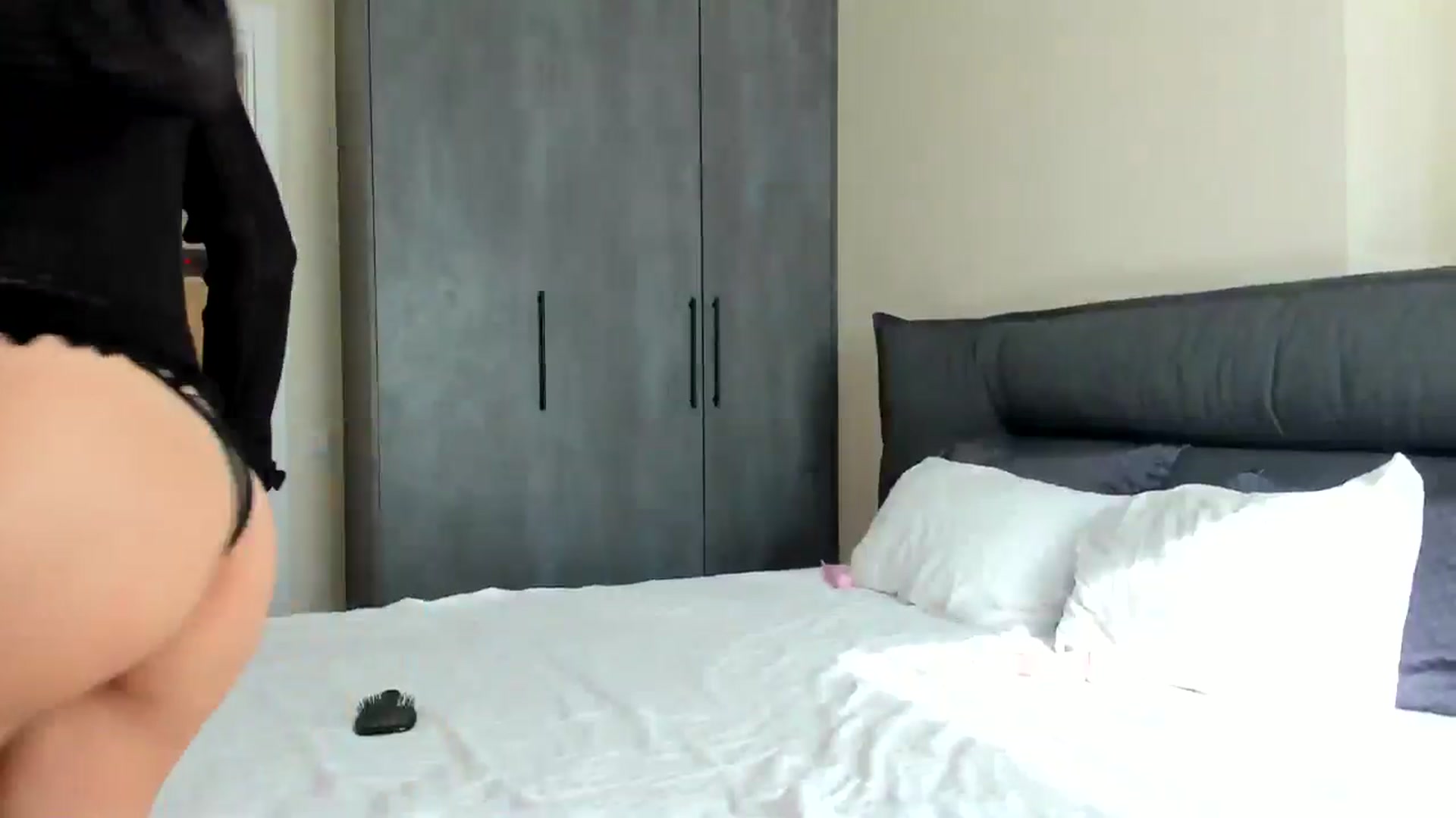 Gallery image thumbnail from AnaStyx's myfreecams stream on, 08/13/2024, 13:30 image 18 of 20