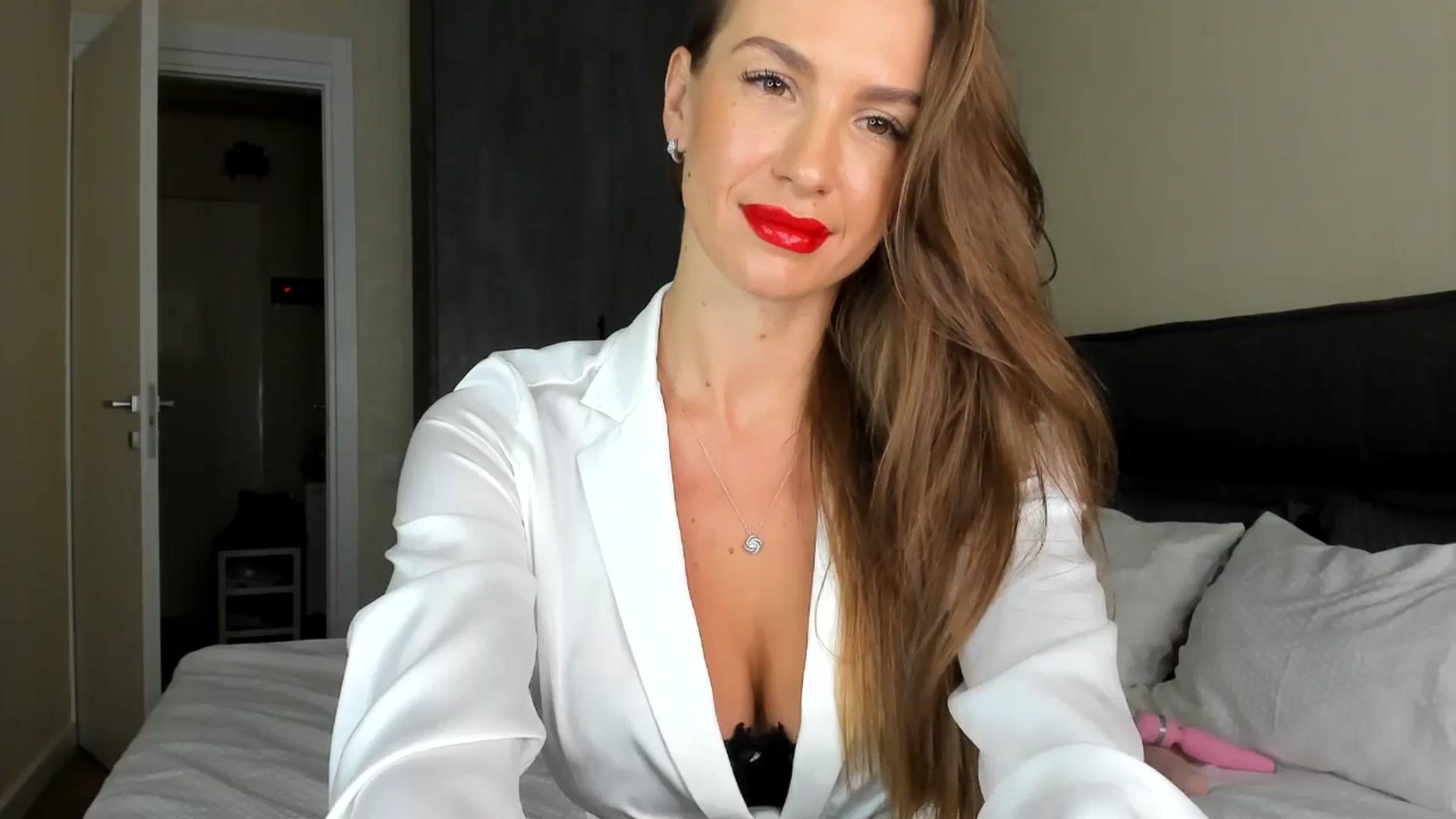 Gallery image thumbnail from AnaStyx's myfreecams stream on, 09/10/2024, 14:48 image 11 of 20