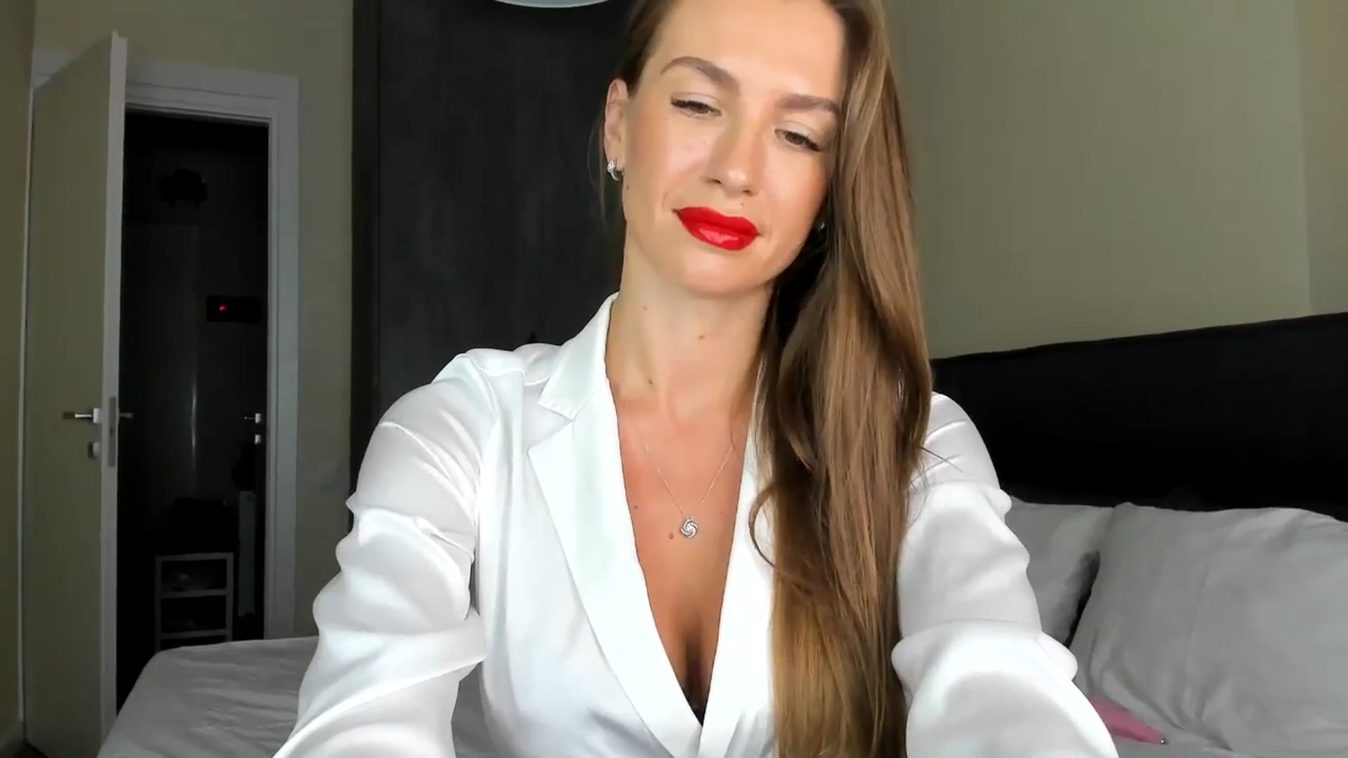 Gallery image thumbnail from AnaStyx's myfreecams stream on, 09/10/2024, 16:21 image 18 of 20