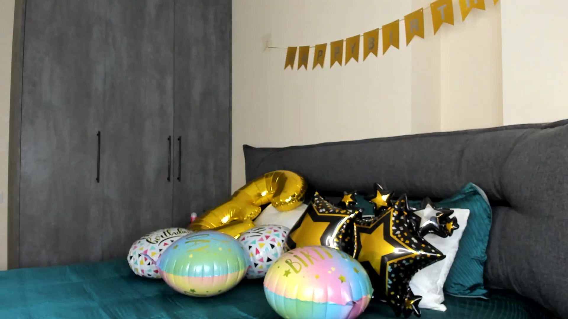 Gallery image thumbnail from AnaStyx's myfreecams stream on, 10/27/2024, 15:00 image 19 of 20