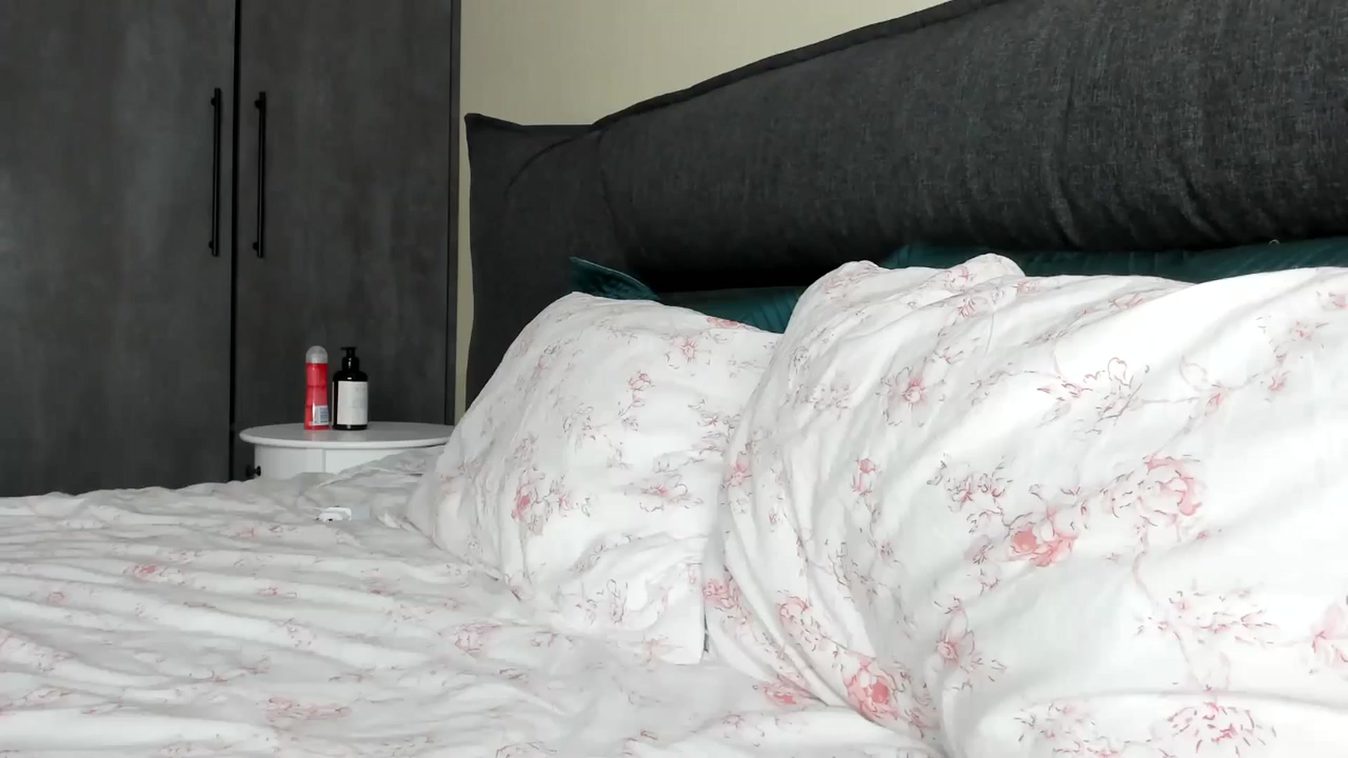 Gallery image thumbnail from AnaStyx's myfreecams stream on, 11/05/2024, 17:01 image 10 of 20