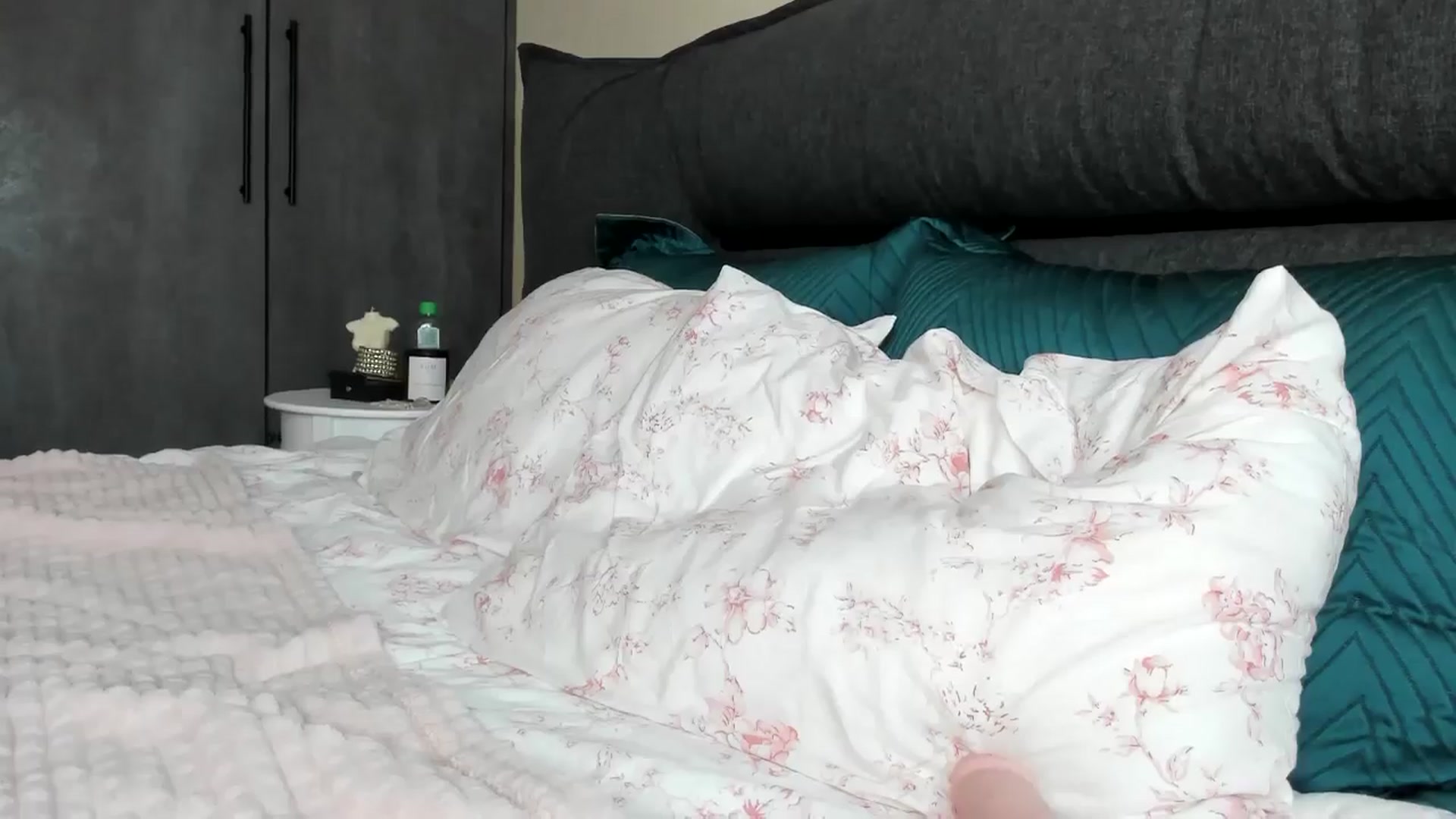 Gallery image thumbnail from AnaStyx's myfreecams stream on, 11/16/2024, 12:43 image 18 of 20