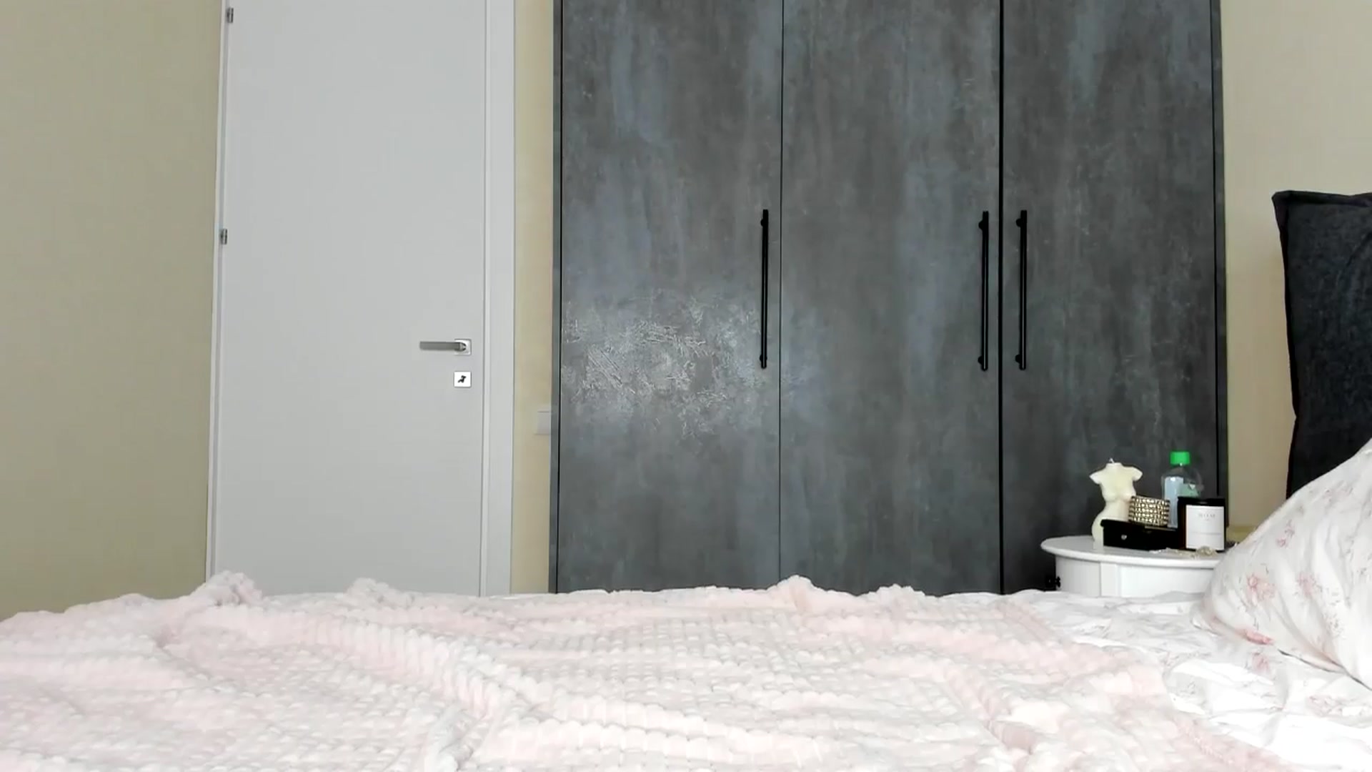Gallery image thumbnail from AnaStyx's myfreecams stream on, 11/16/2024, 17:24 image 11 of 20