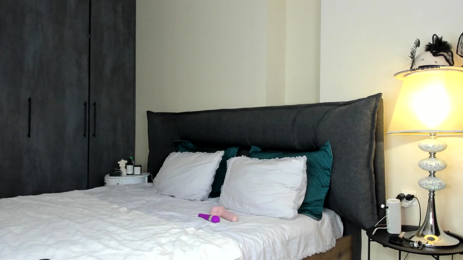 Gallery image thumbnail from AnaStyx's myfreecams stream on, 11/26/2024, 14:22 image 17 of 20