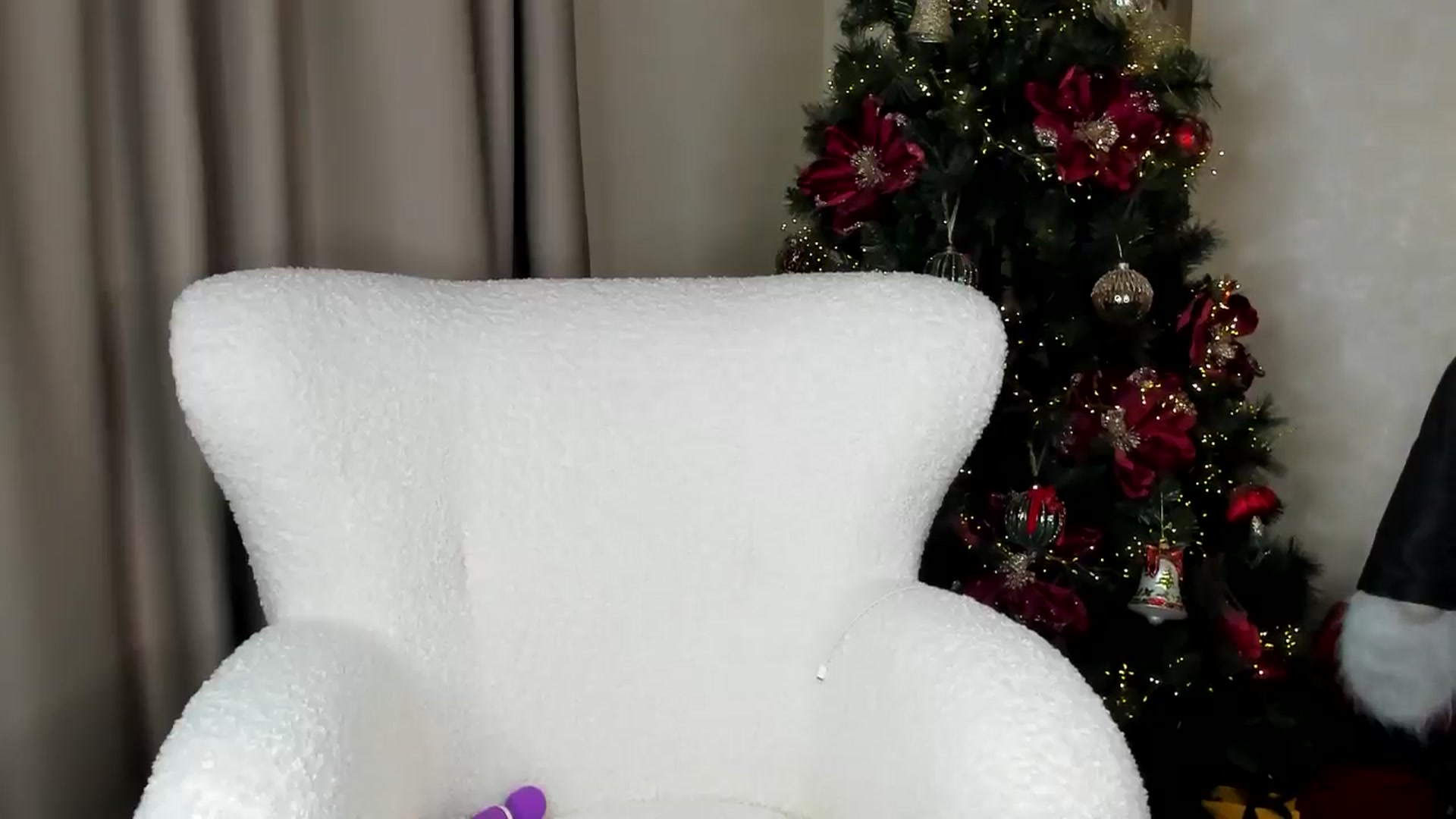 Gallery image thumbnail from AnaStyx's myfreecams stream on, 12/28/2024, 19:54 image 14 of 20