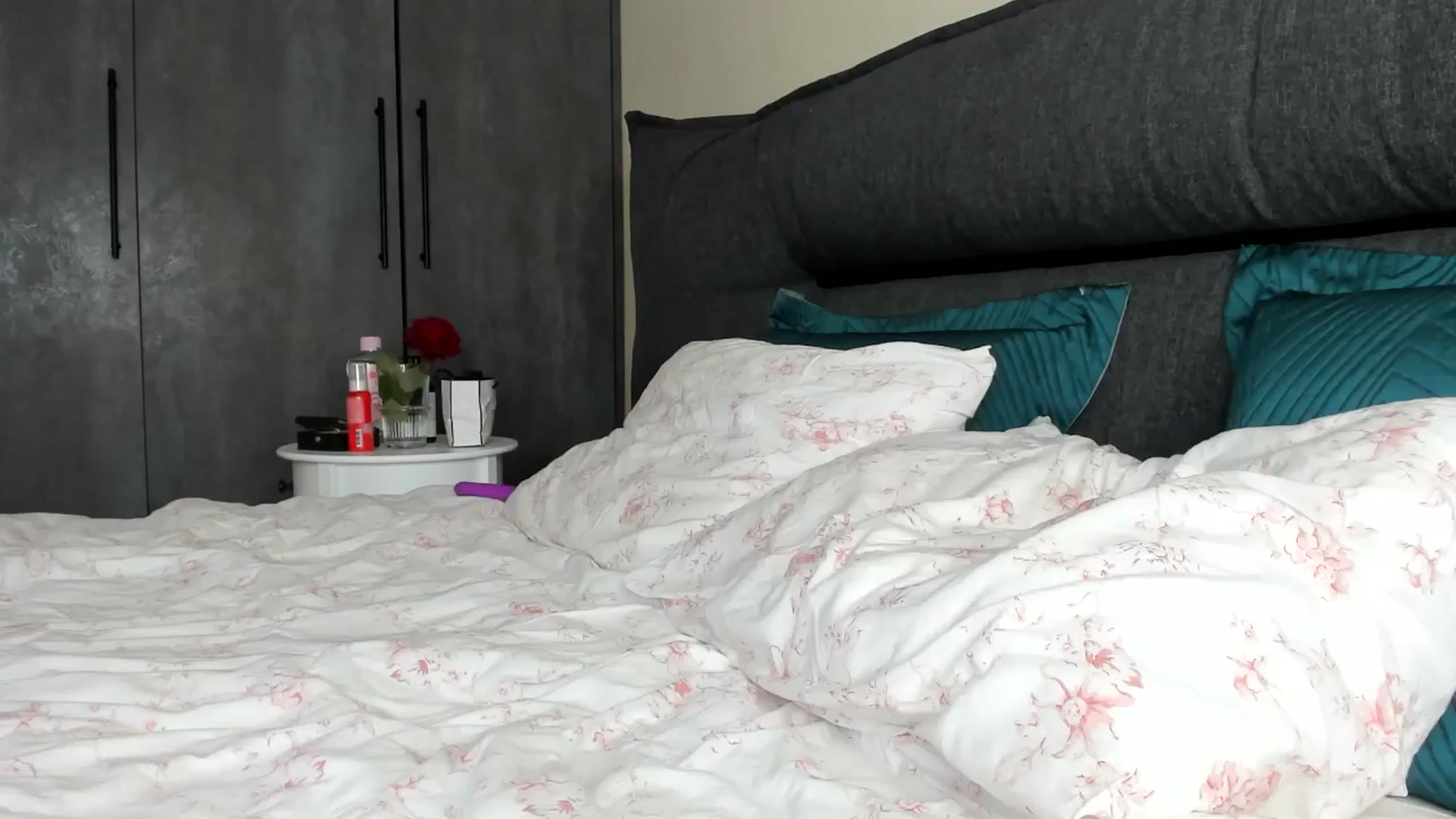 Gallery image thumbnail from AnaStyx's myfreecams stream on, 01/22/2025, 15:07 image 13 of 20