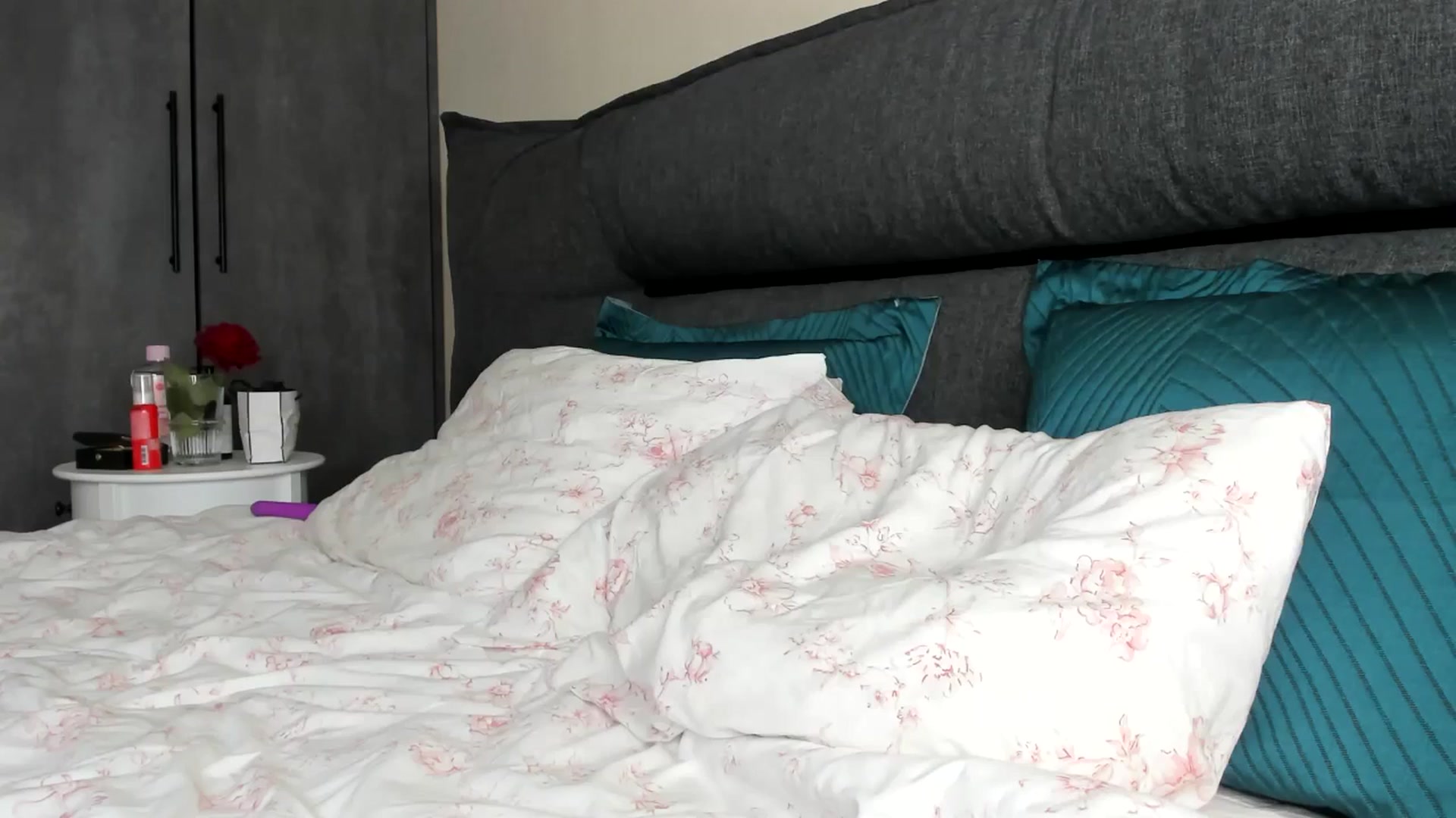 Gallery image thumbnail from AnaStyx's myfreecams stream on, 01/22/2025, 15:52 image 11 of 20