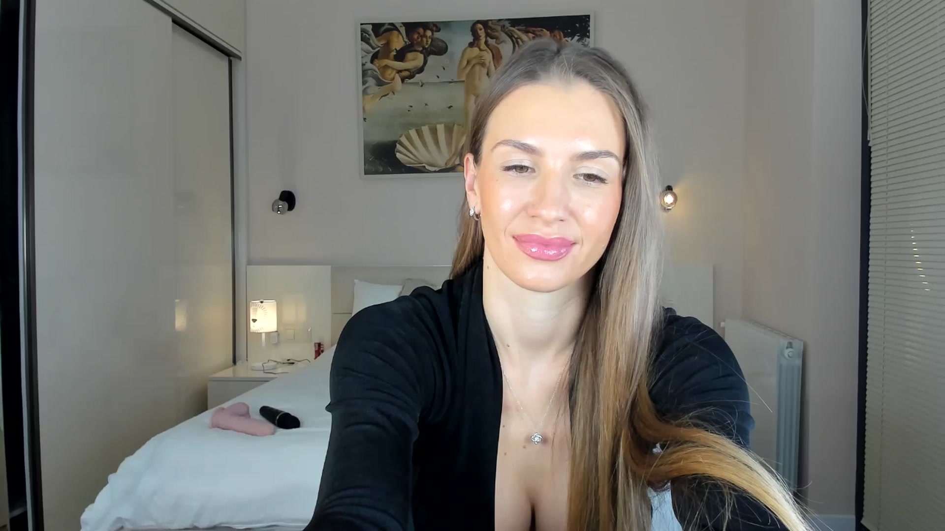 Gallery image thumbnail from AnaStyx's myfreecams stream on, 05/20/2025, 19:32 image 19 of 20