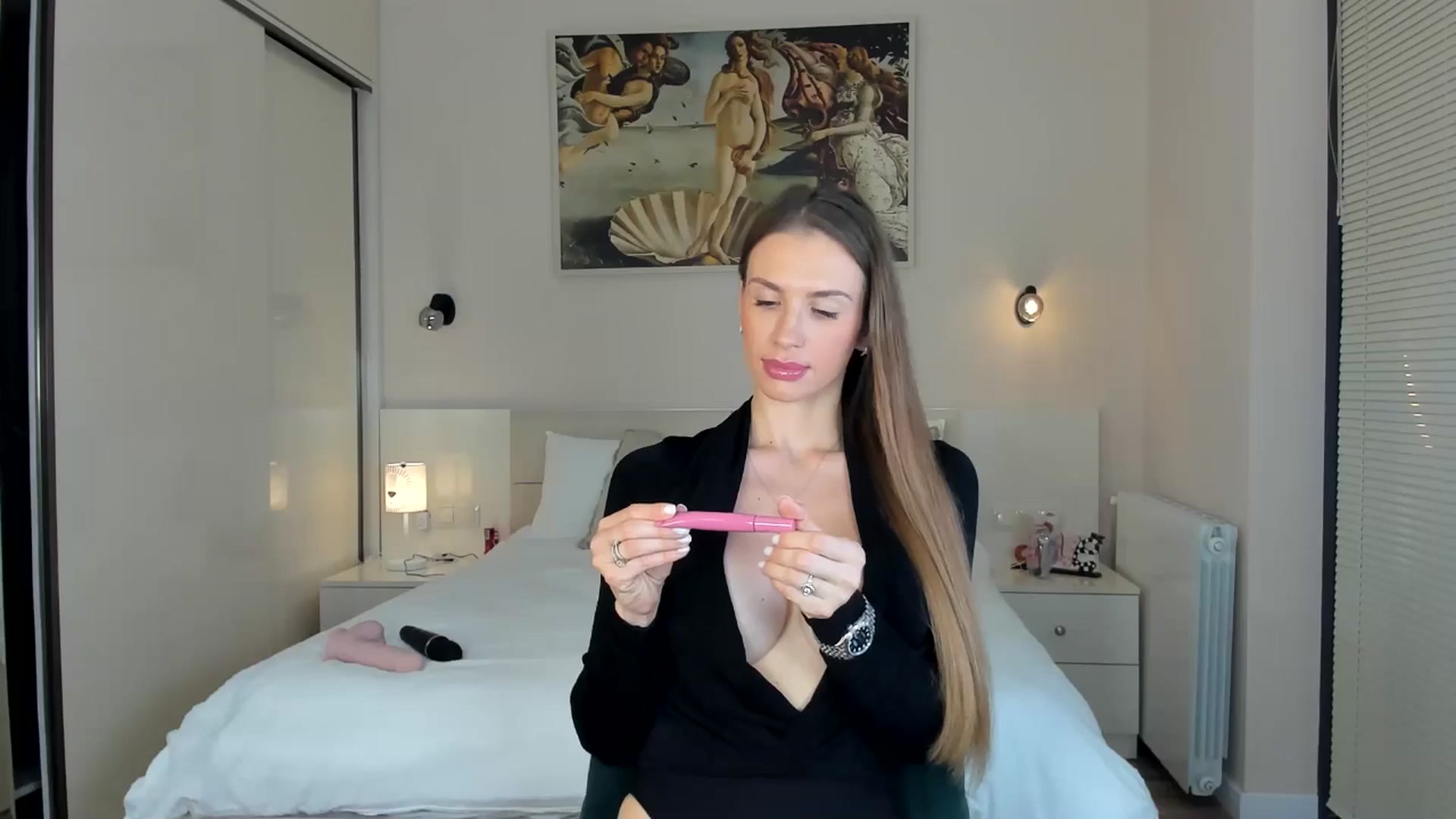 Gallery image thumbnail from AnaStyx's myfreecams stream on, 05/20/2025, 19:32 image 13 of 20