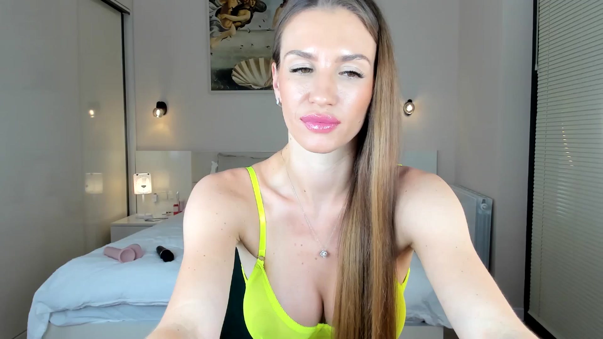 Gallery image thumbnail from AnaStyx's myfreecams stream on, 05/30/2025, 20:46 image 15 of 20