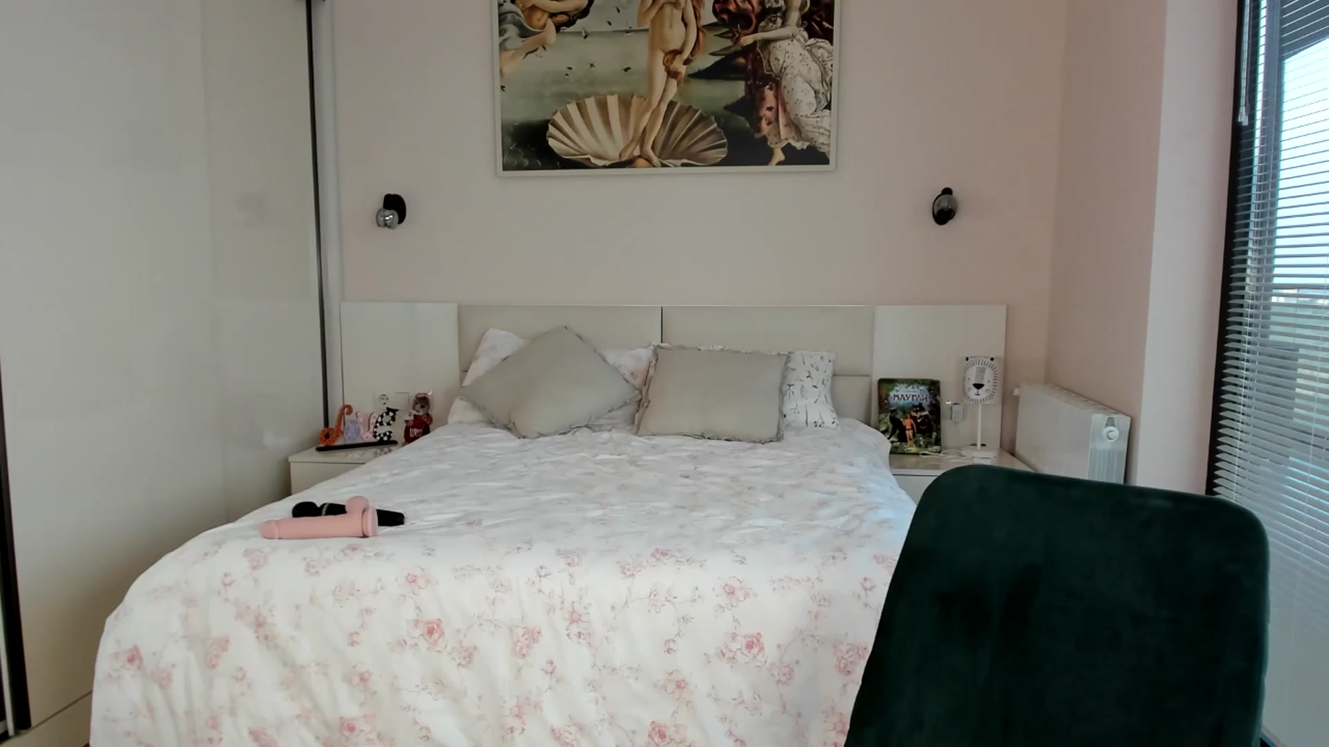 Gallery image thumbnail from AnaStyx's myfreecams stream on, 07/20/2025, 16:36 image 2 of 20