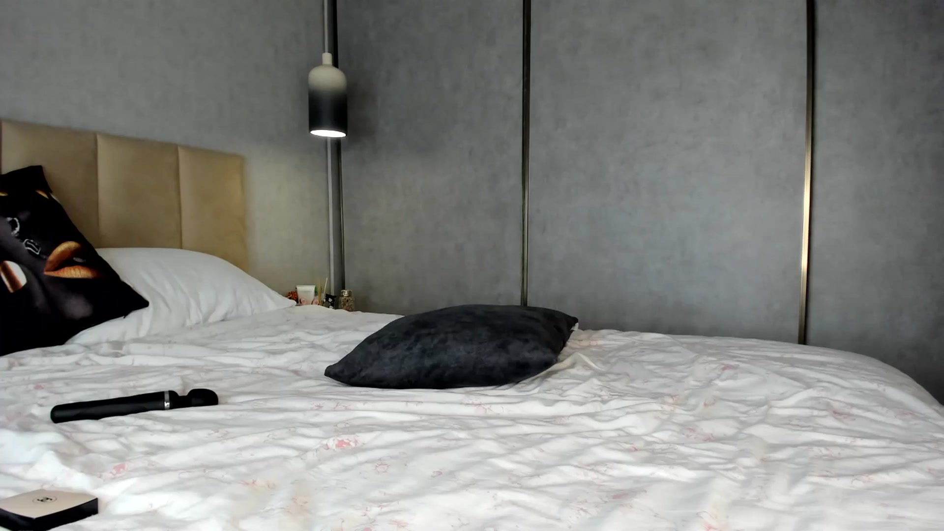 Gallery image thumbnail from AnaStyx's myfreecams stream on, 10/13/2025, 14:19 image 12 of 20